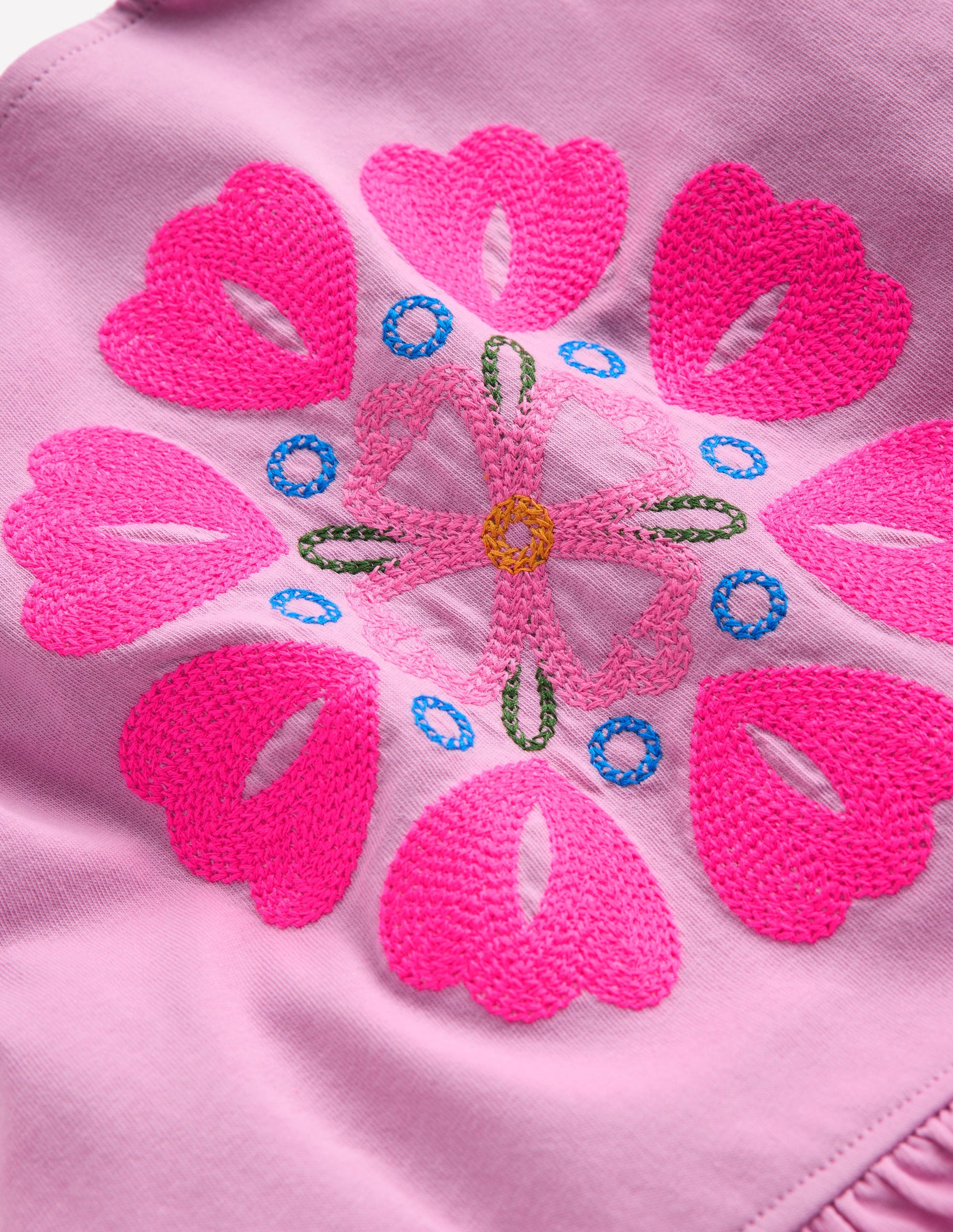 Besticktes Oberteil mit Schößchen-Kräftiges Rosa Stickerei-4