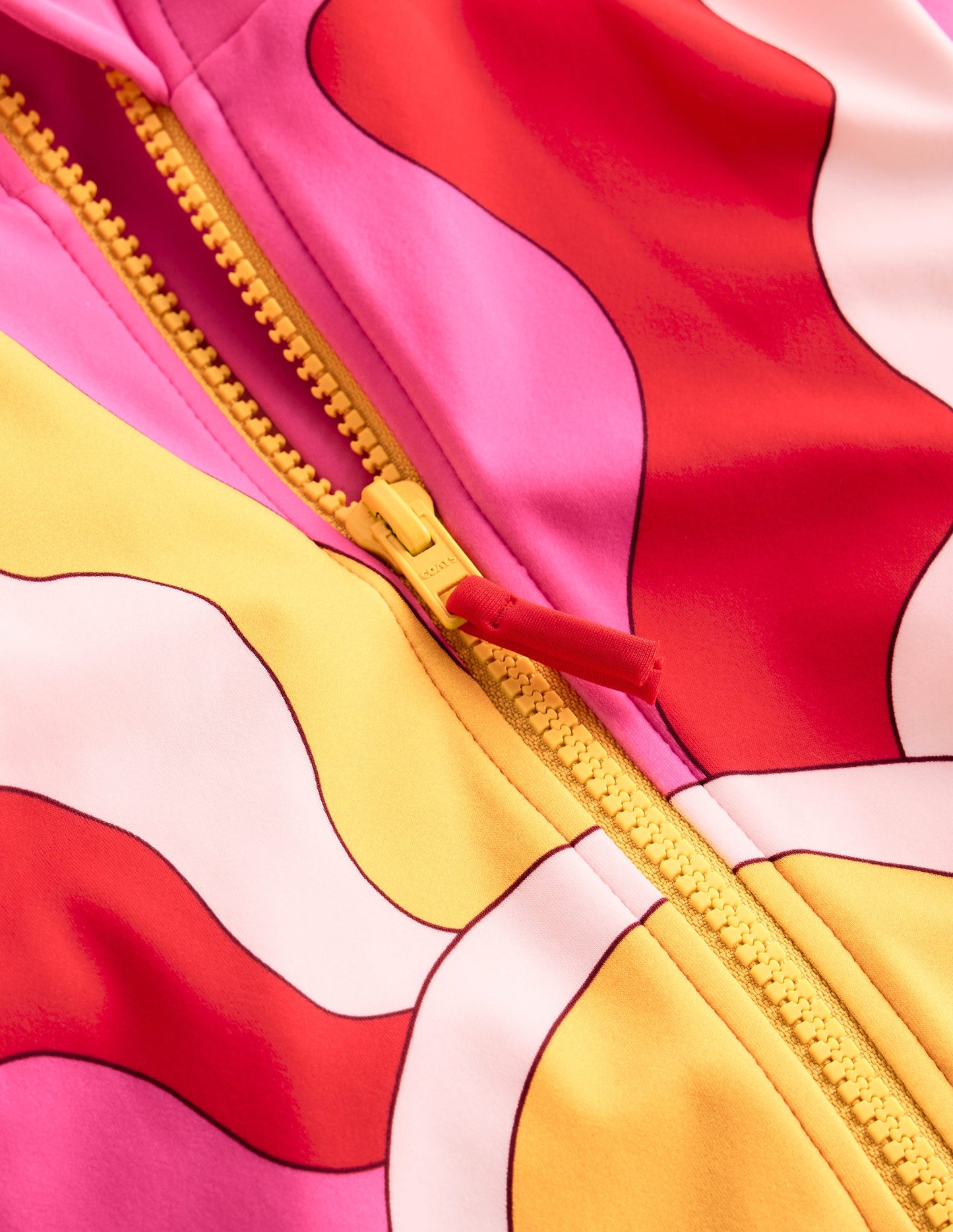 Maillot de bain à manches courtes-Motif Sixties Sunrise rouge cannelle