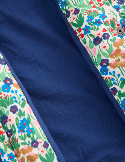 Janie Jacke aus Teddyfell-Mix-Blau Frühlingsblumenbeet-5