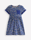 Jerseykleid mit Tasche aus Lochstickerei-Saphirblau Wiese Blumenmuster