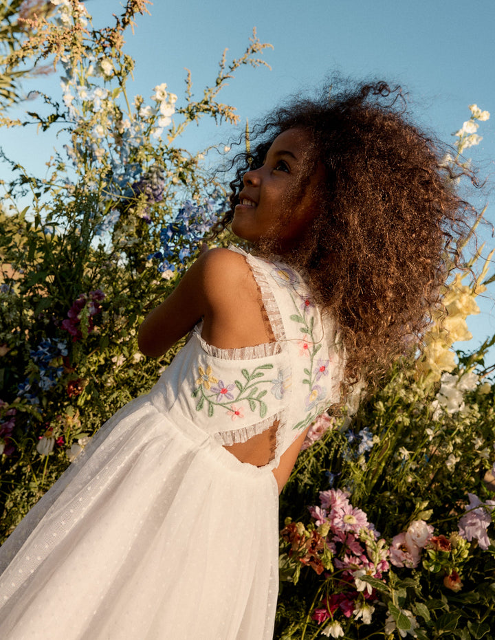 Tüllkleid mit gekreuzten Rückenträgern-Sanftes Naturweiß