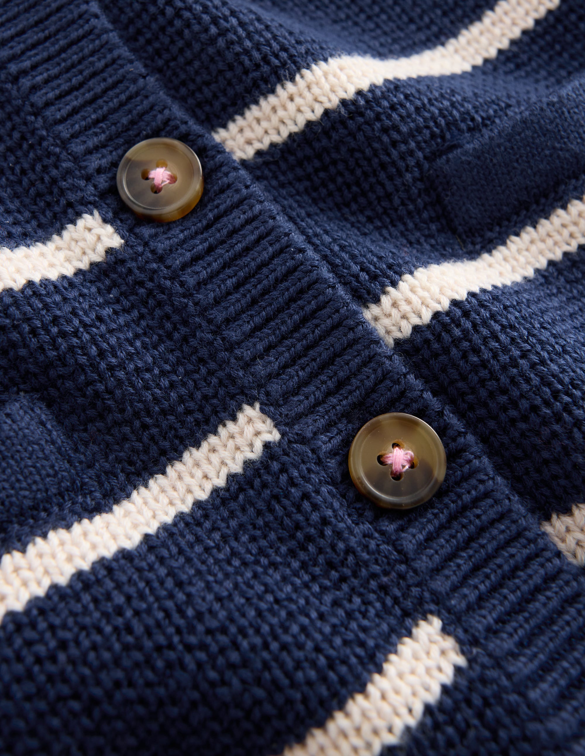 Strickjacke mit Rundhalsausschnitt-Schuluniform-Marineblau/Sanftes Naturweiß Streifen - Image 5