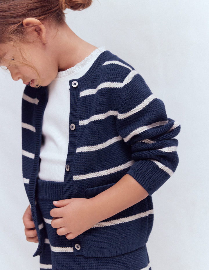Strickjacke mit Rundhalsausschnitt-Schuluniform-Marineblau/Sanftes Naturweiß Streifen