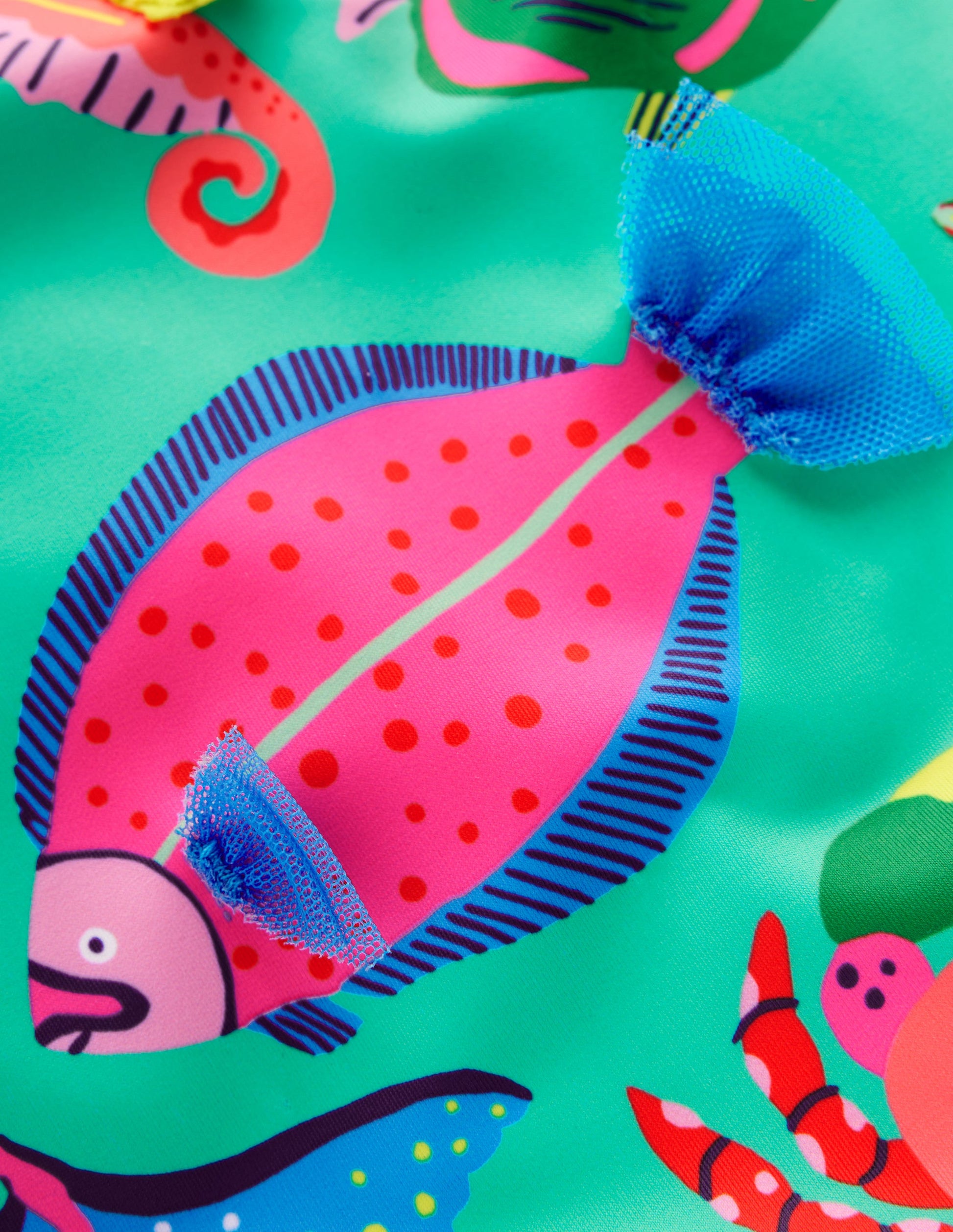 Badeanzug mit U-Ausschnitt am Rücken und Applikation-Aquamarinblau Fisch-3