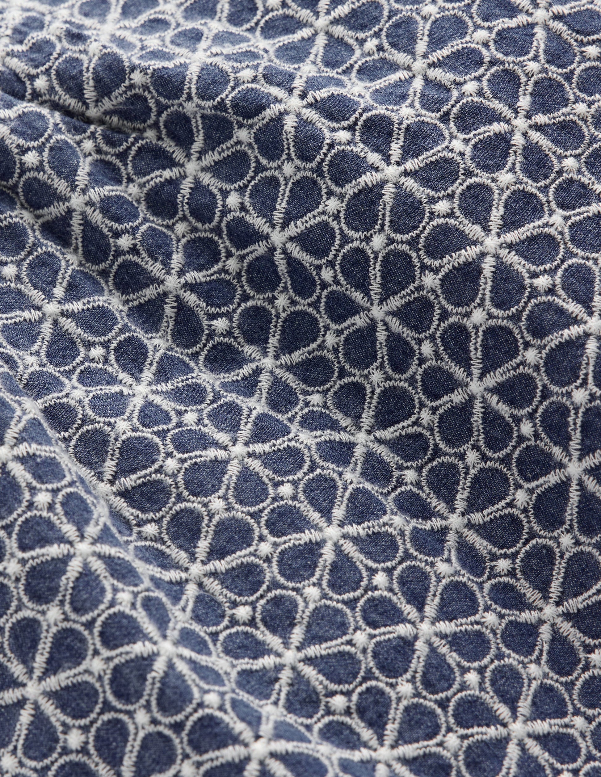 Gewebtes Oberteil mit Puffärmeln-Chambray Lochstickerei-4