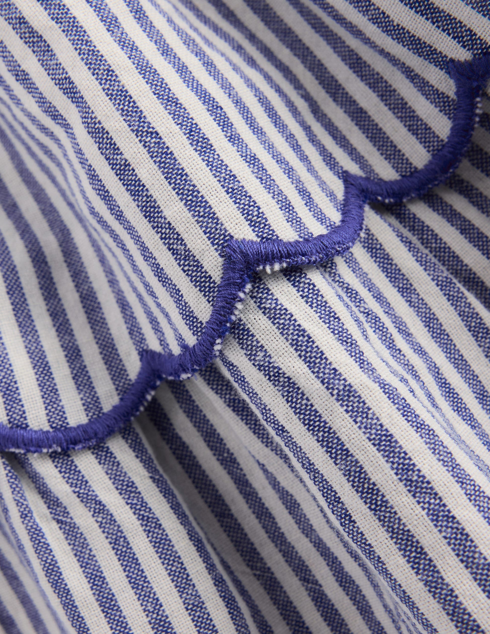 Rock mit Besatz-Blau und Naturweiß Gestreift-3