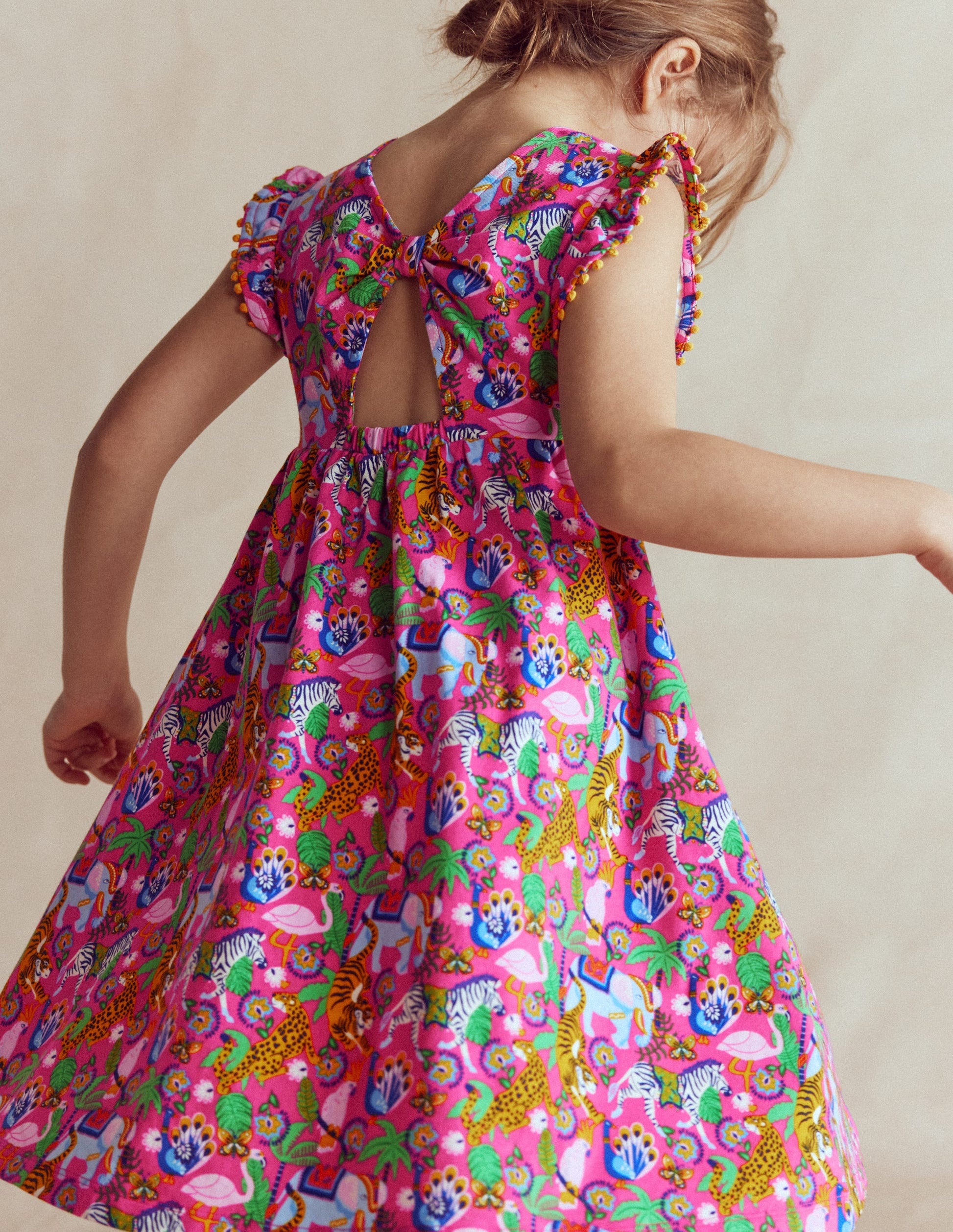 Jerseykleid mit Schleife am Rücken-Flamingo Pink Dschungeltiere-1