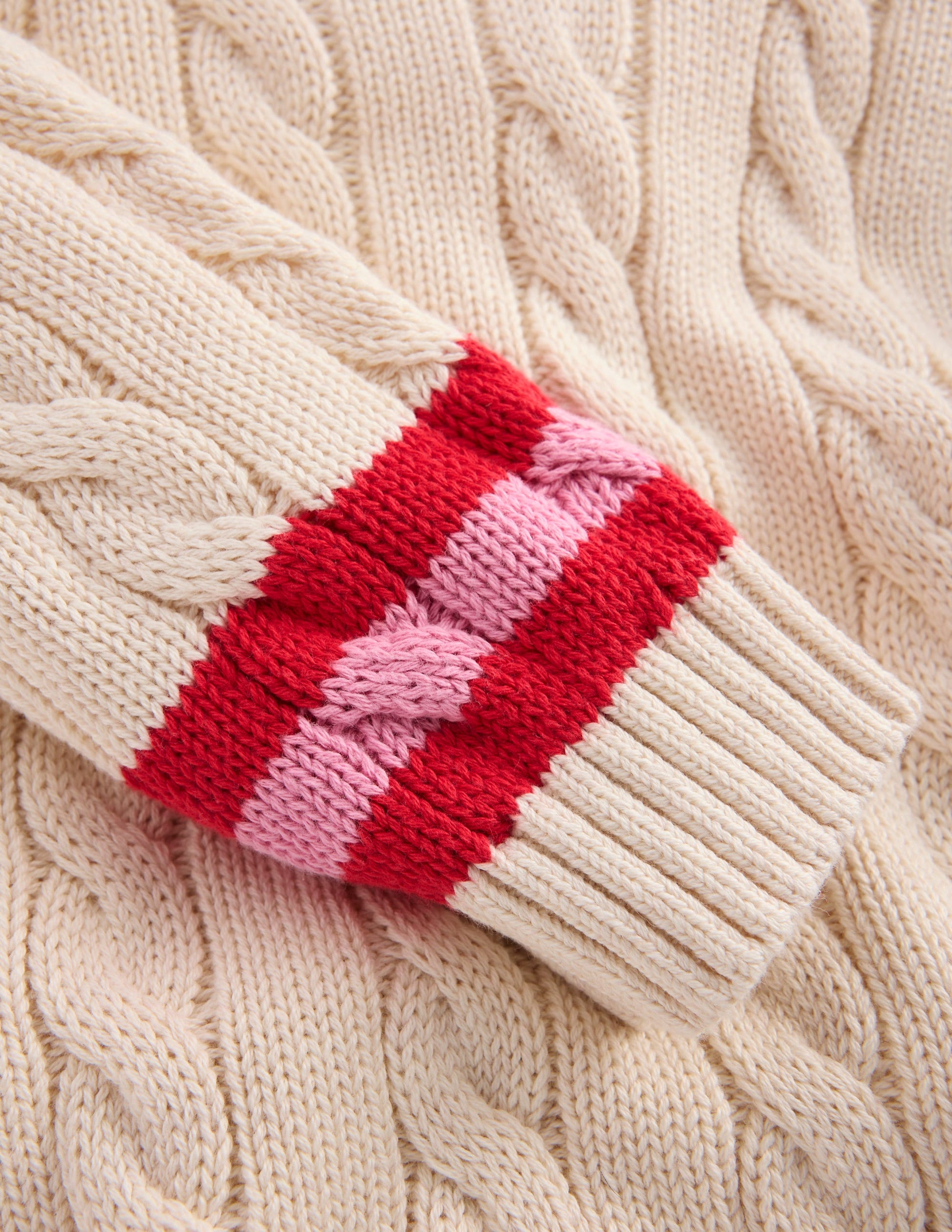 Pull torsadé col V-Anenome-4