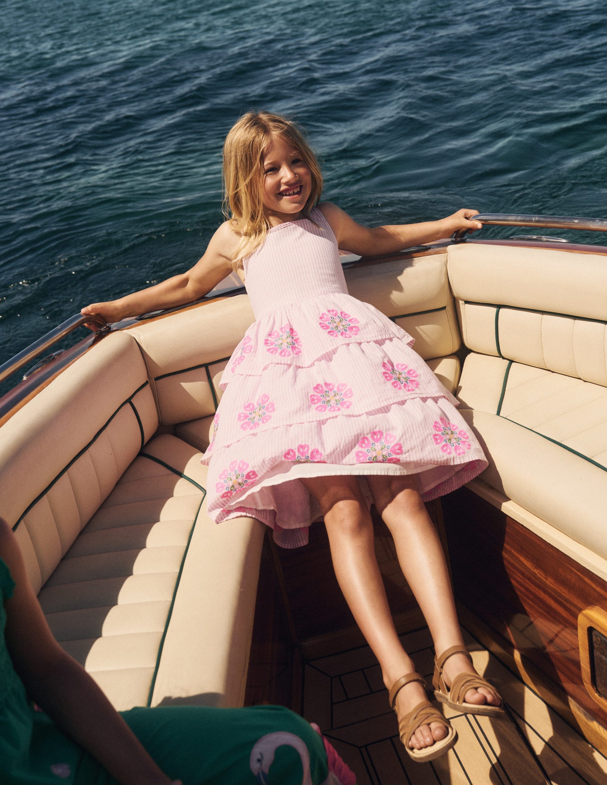 Robe pêle-mêle à volants-Rayé Rose Formica-4