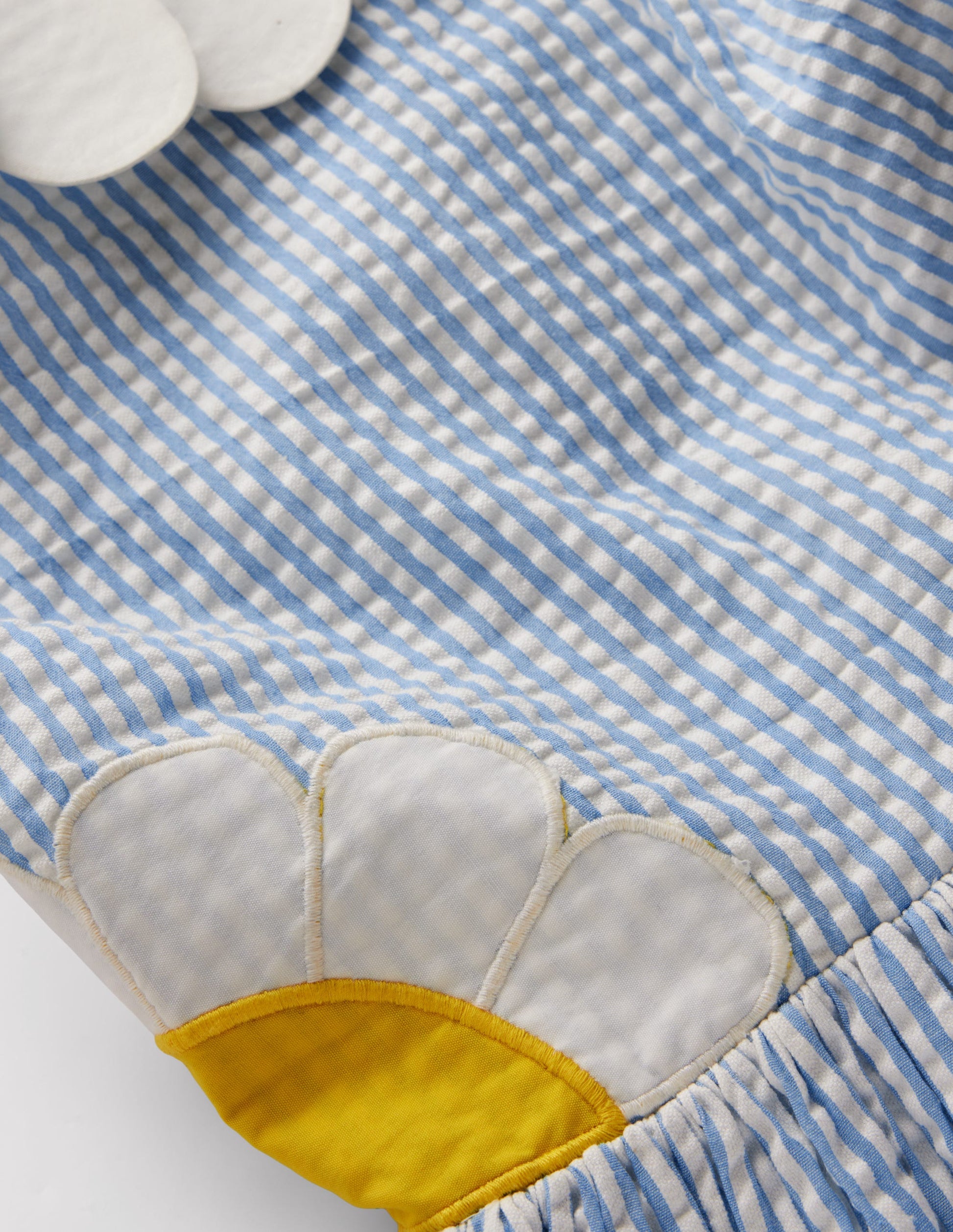 Originelles Kleid mit gekreuzten Rückenträgern-Blau Gänseblümchen-Applikation-6