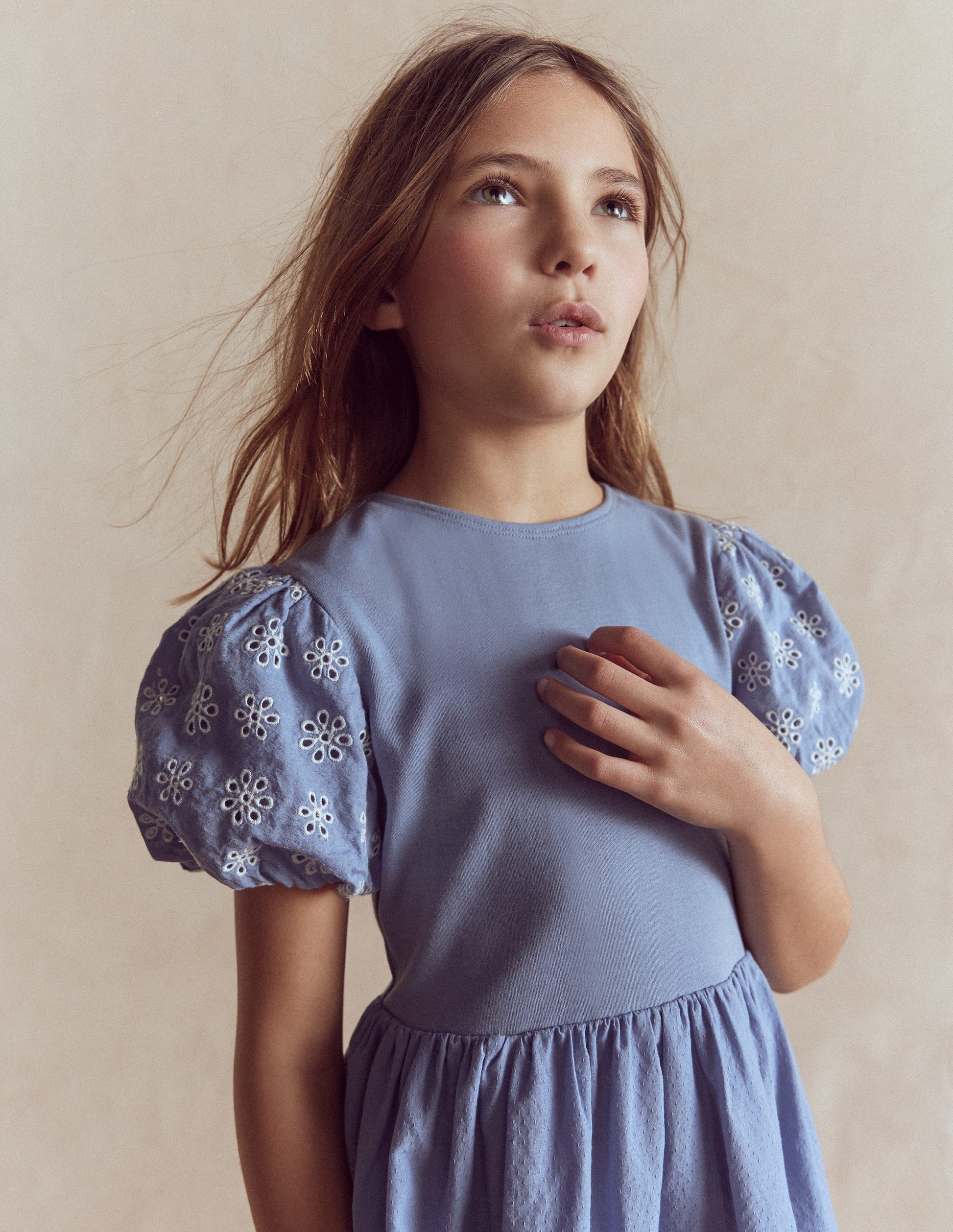 Rara Jerseykleid mit Lochstickerei-Dämmerungsblau-2