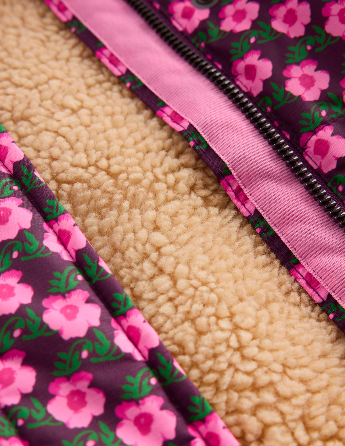 Steppmantel mit Teddyfellfutter-Rosa Stiefmütterchen Blume-5