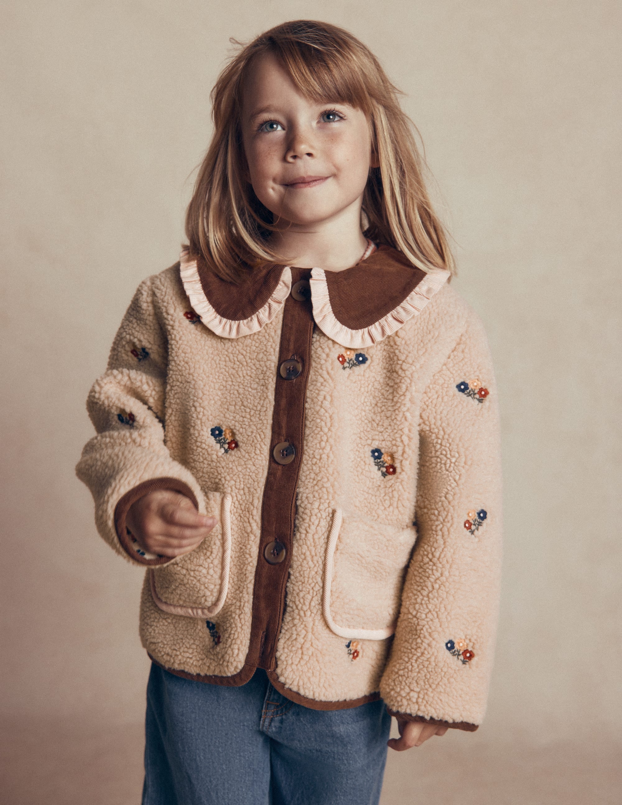 Bestickte Teddyfelljacke-Naturweiß mit Stickerei - Image 4