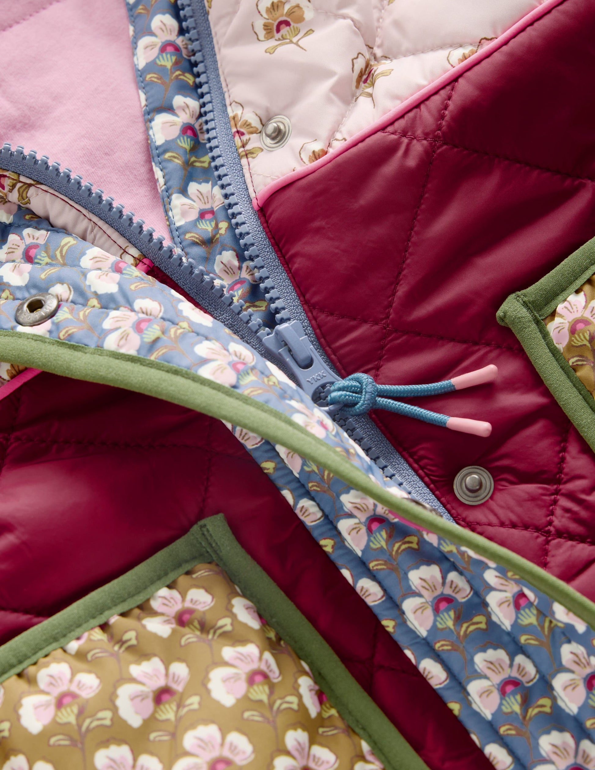 Lange Steppjacke-Kuddelmuddel Blumenmuster-7