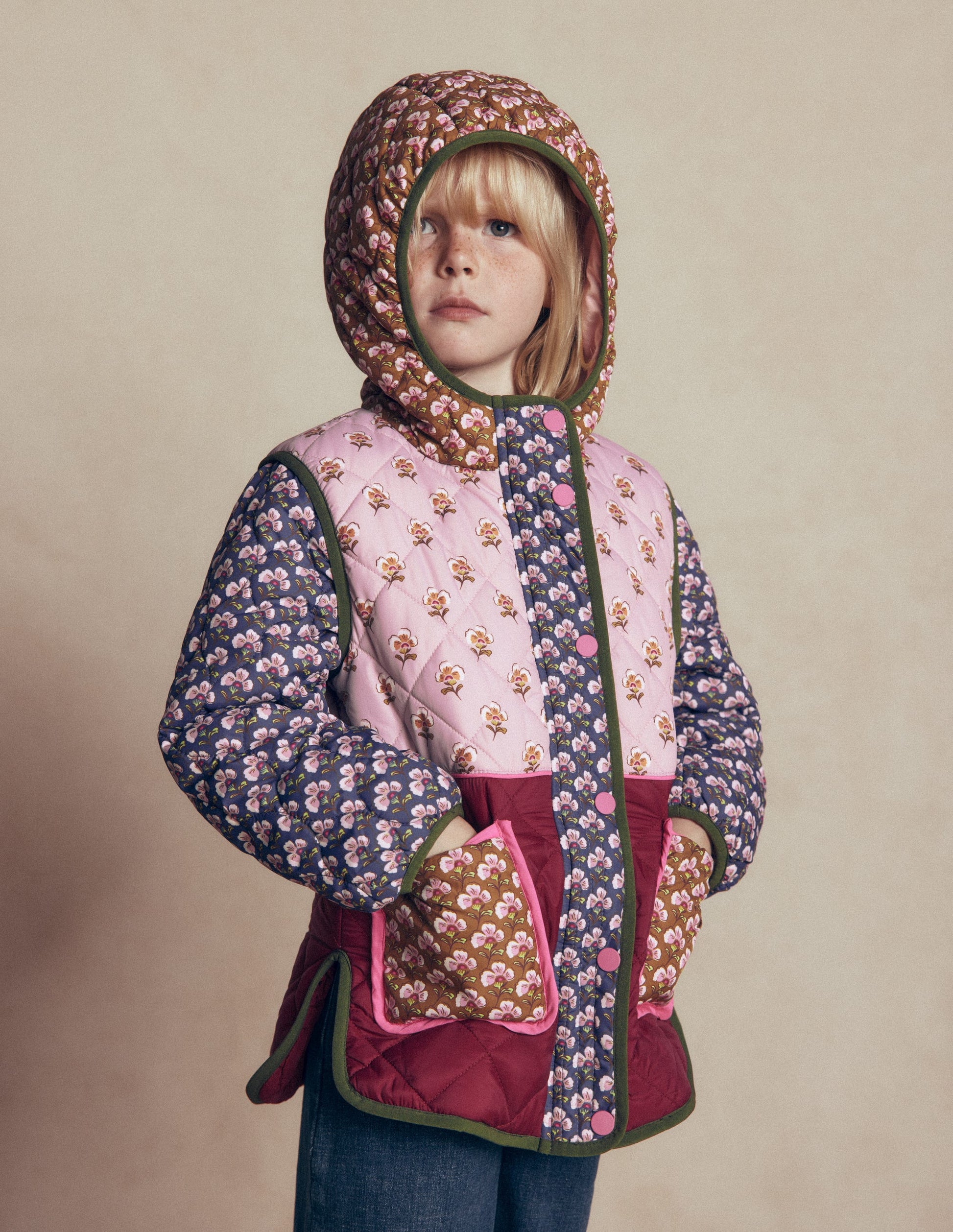 Lange Steppjacke-Kuddelmuddel Blumenmuster-4