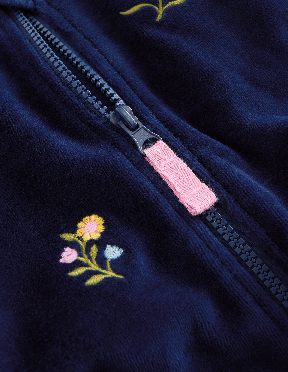 Velours-Sweater mit durchgehendem Reißverschluss-Marineblau Blumenstickerei - Image 4