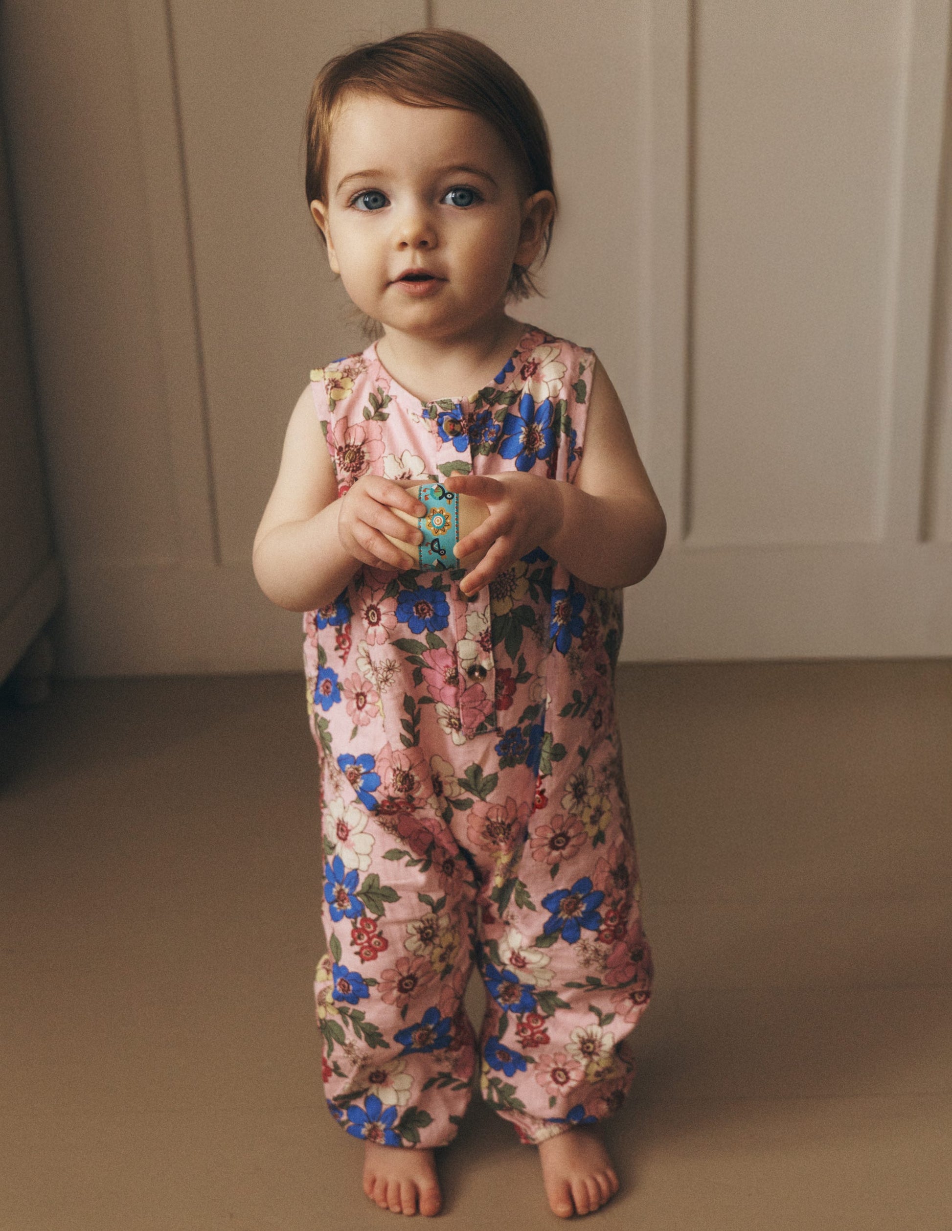 Strampler zum Zuknöpfen für Mädchen-Mittelrosa Blumenmuster-1