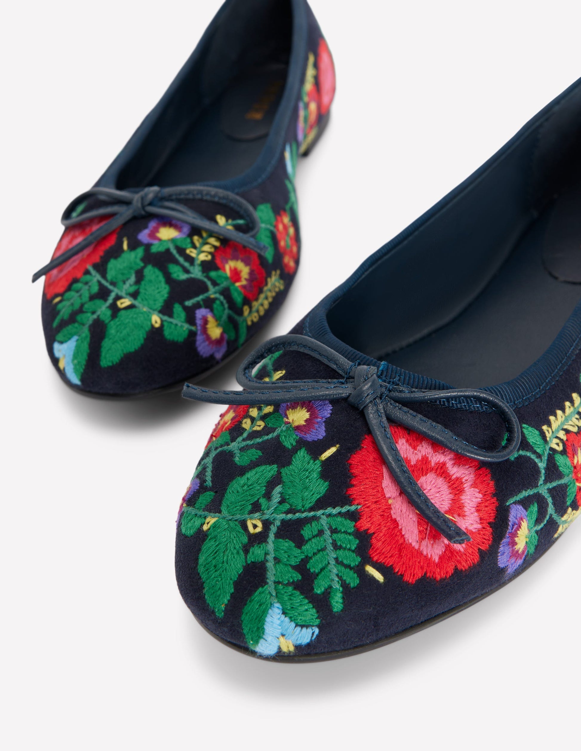 Patti Ballerinas mit runder Zehenpartie-Navy, Stickerei-4