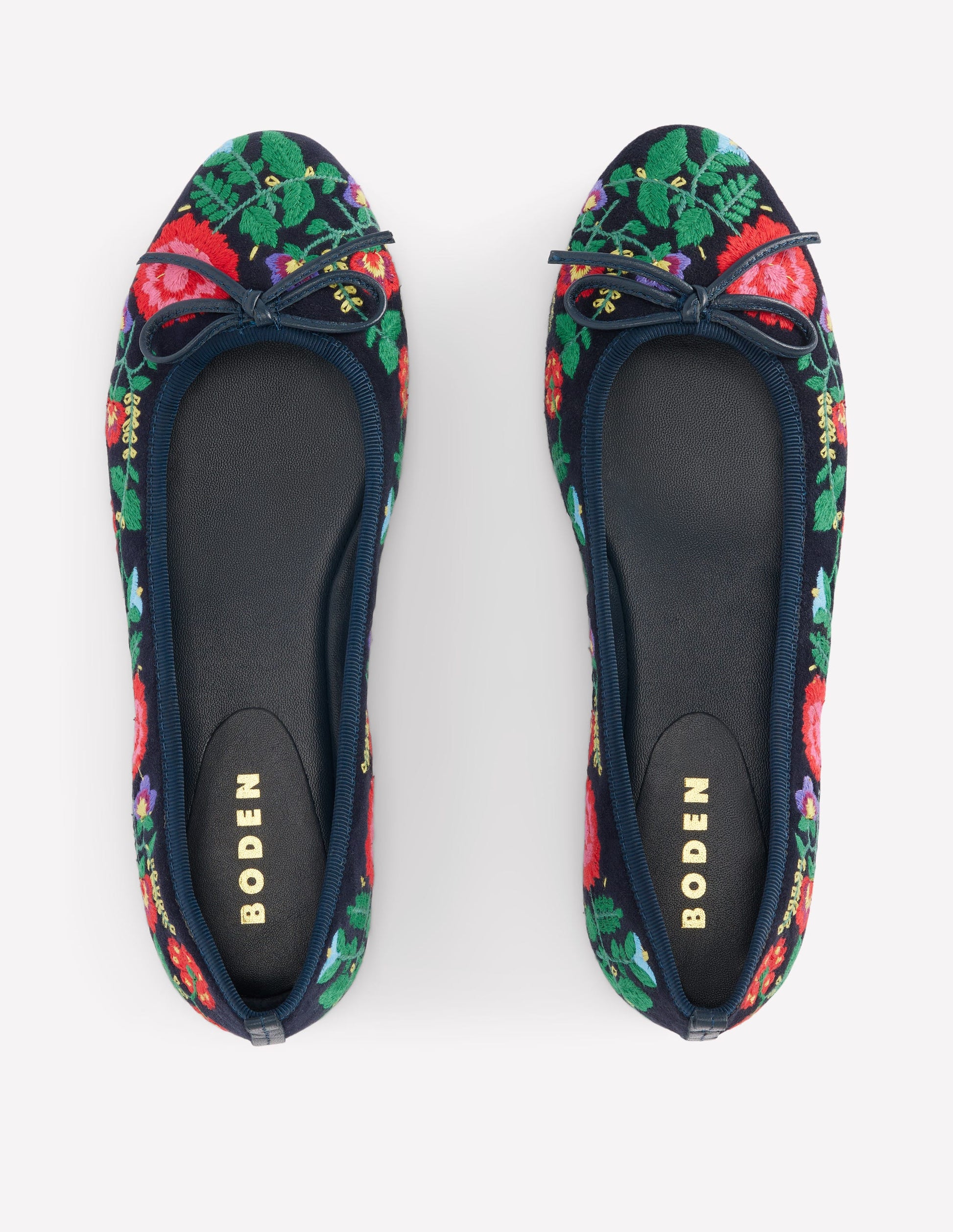 Patti Ballerinas mit runder Zehenpartie-Navy, Stickerei-5