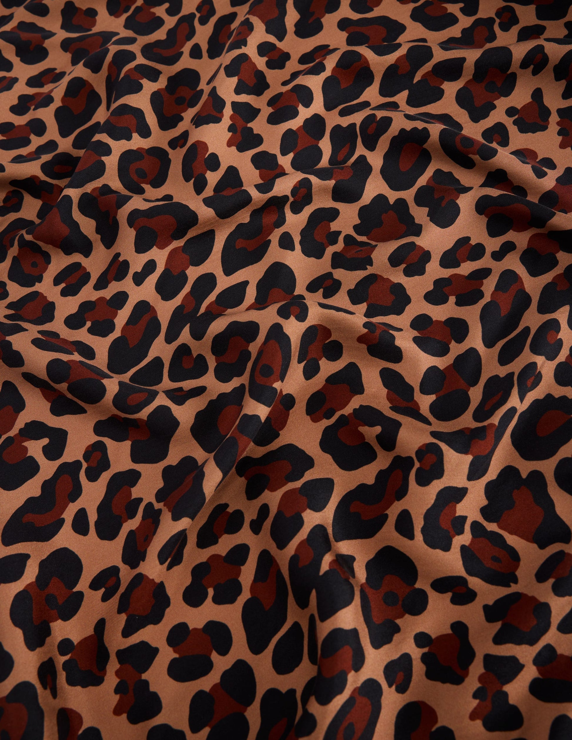 Elisabeth Großer Seidenschal-Bunt, Gepard-Pop-3