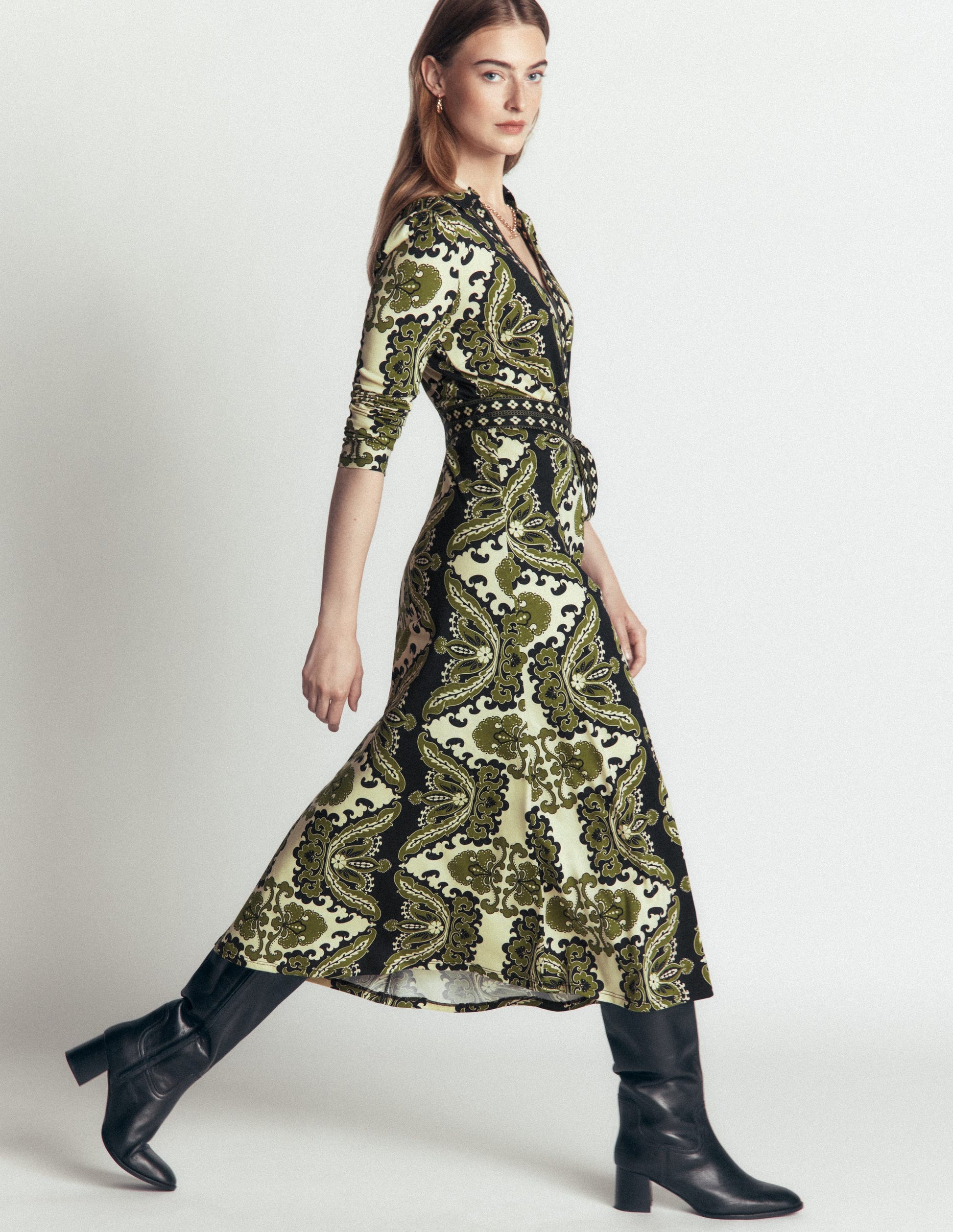 Imogen Jerseykleid mit Kragen-Bunt, Blühende Gardenie-1