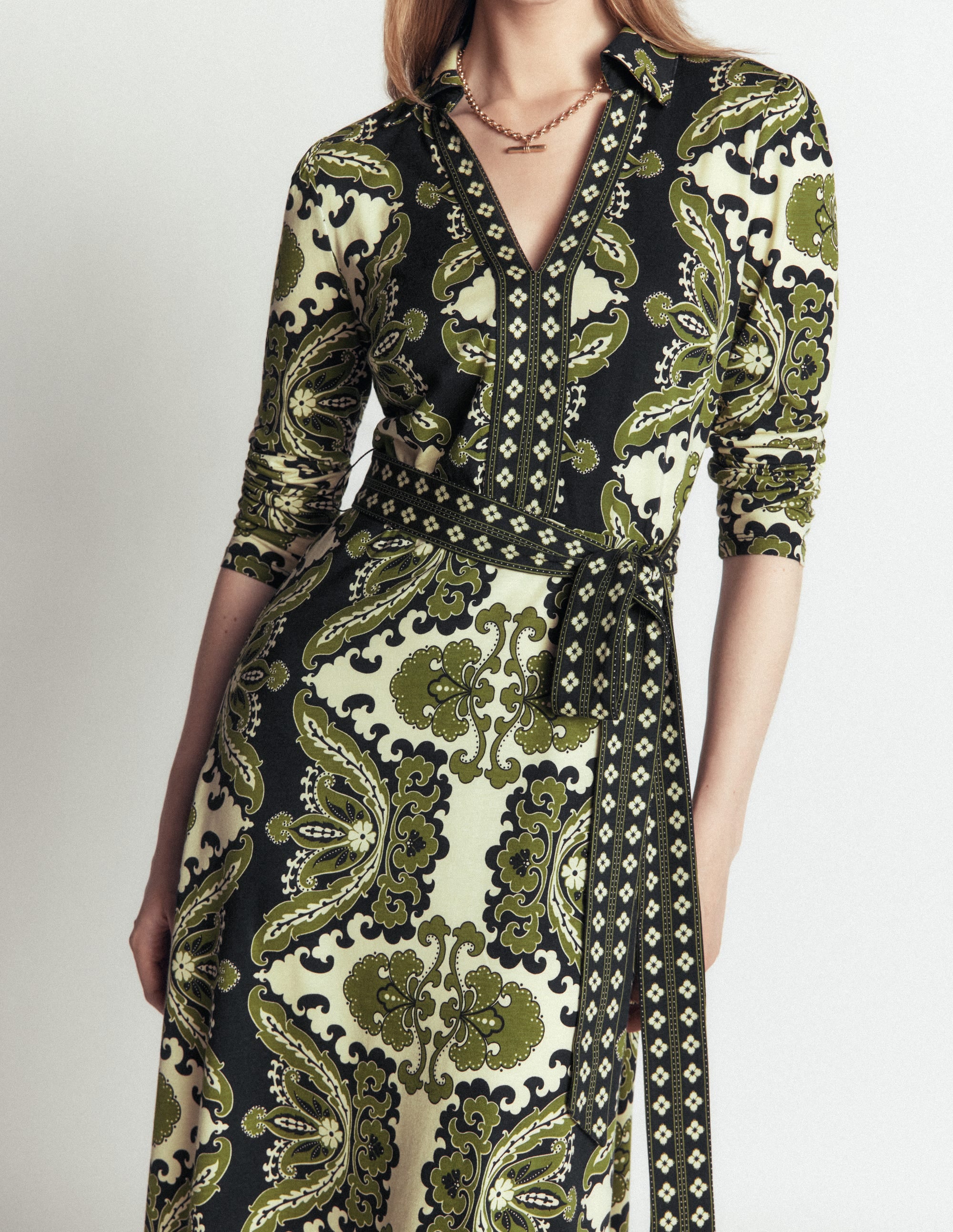 Imogen Jerseykleid mit Kragen-Bunt, Blühende Gardenie - Image 2