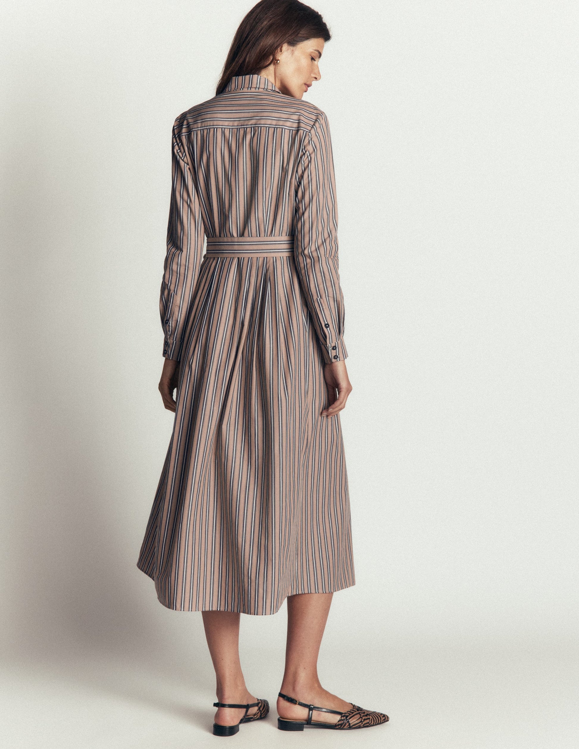 Robe-chemise midi Alexa en coton-Rayé tramway camel, bleu marine-3