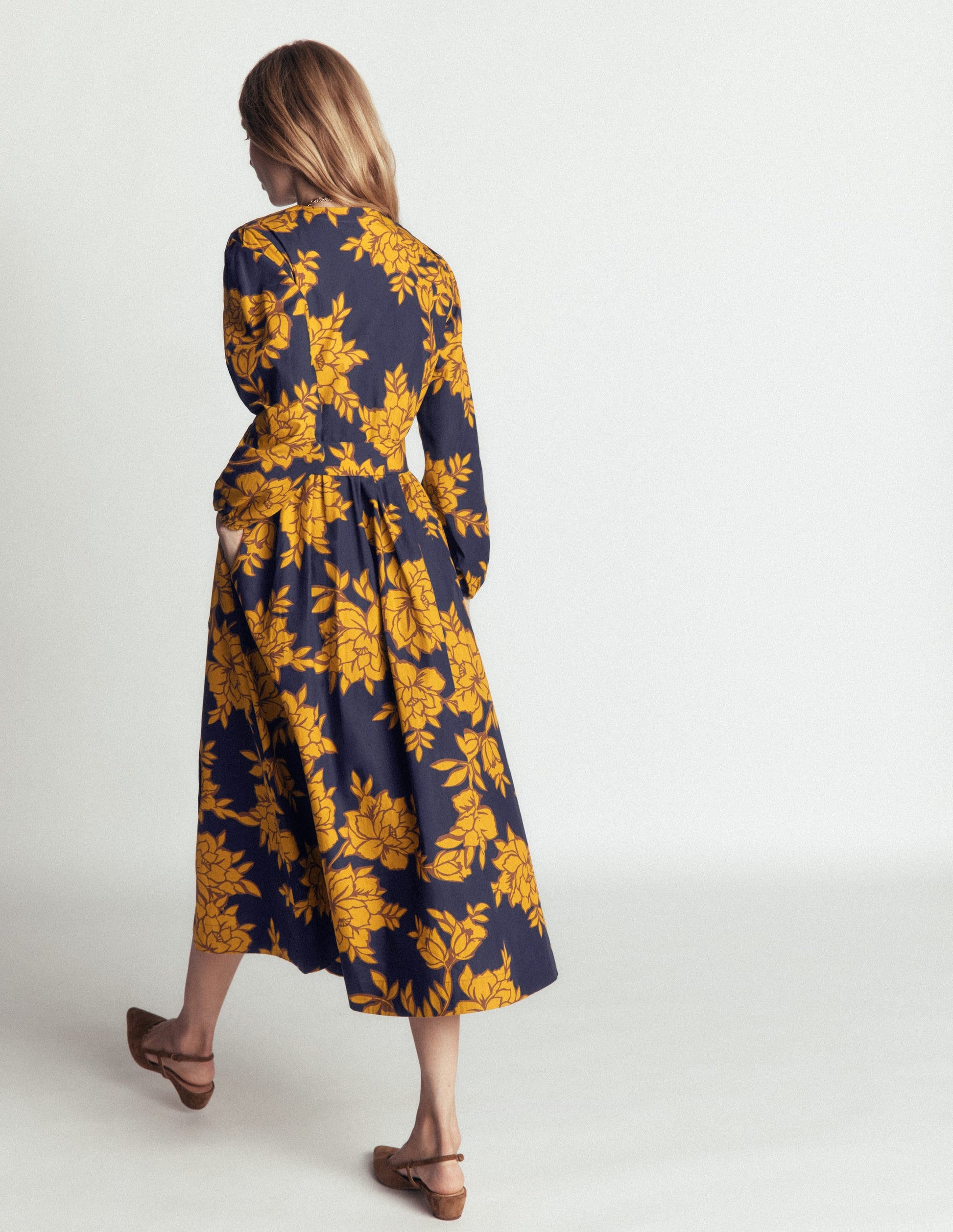 Nicola Baumwoll-Midikleid-Ockergelb, Verzauberte Pfingstrose-3