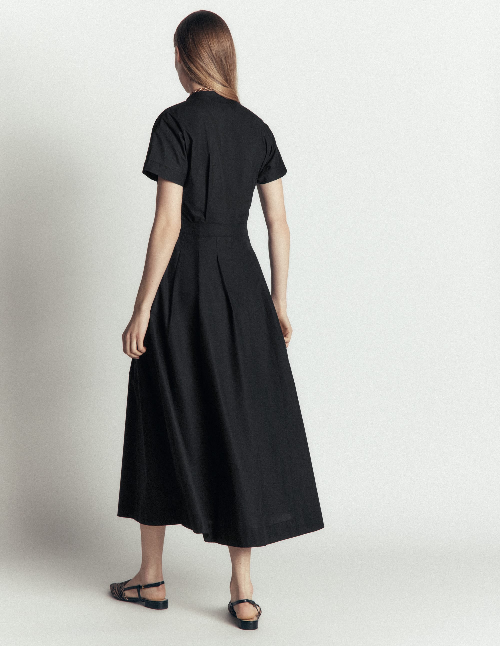 Midikleid aus einem Schnittteil-Schwarz - Image 3