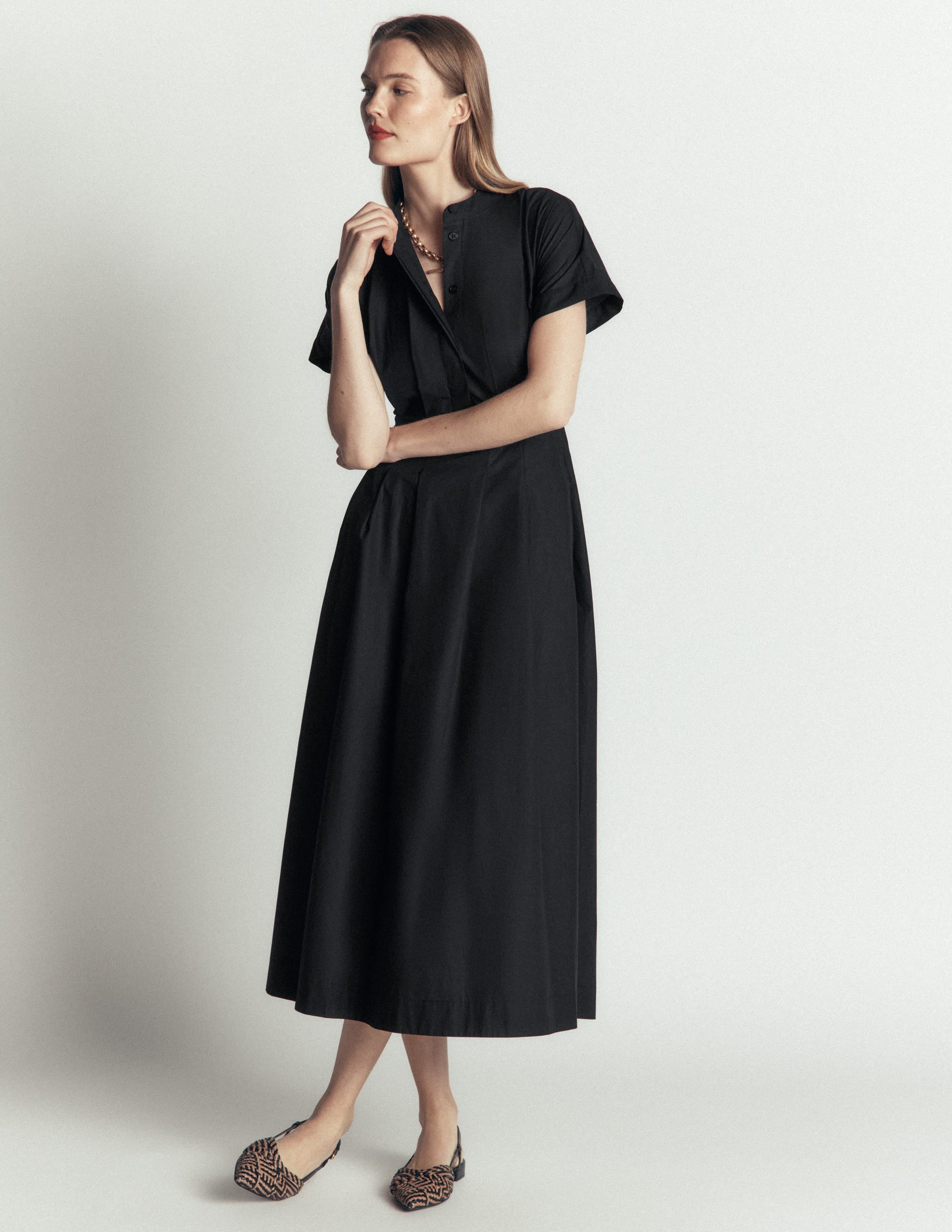 Midikleid aus einem Schnittteil-Schwarz - Image 4