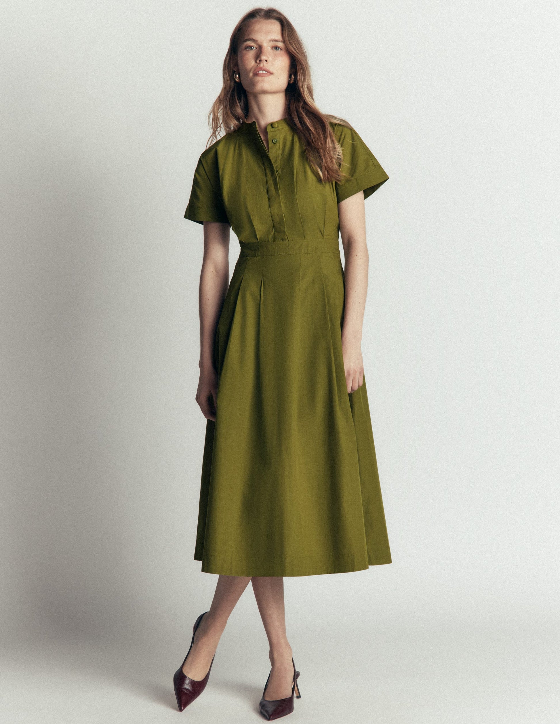 Midikleid aus einem Schnittteil-Olive-1