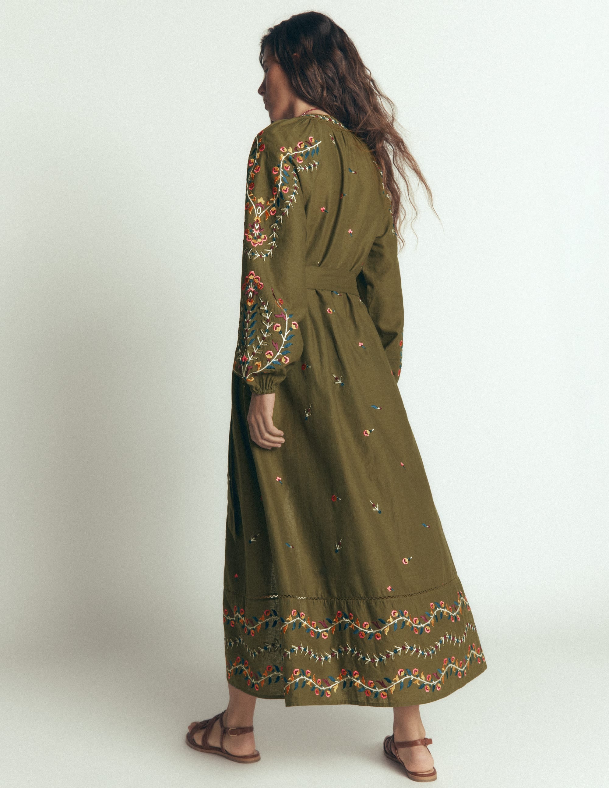 Robe brodée en lin-Vert des bois, broderie - Image 3