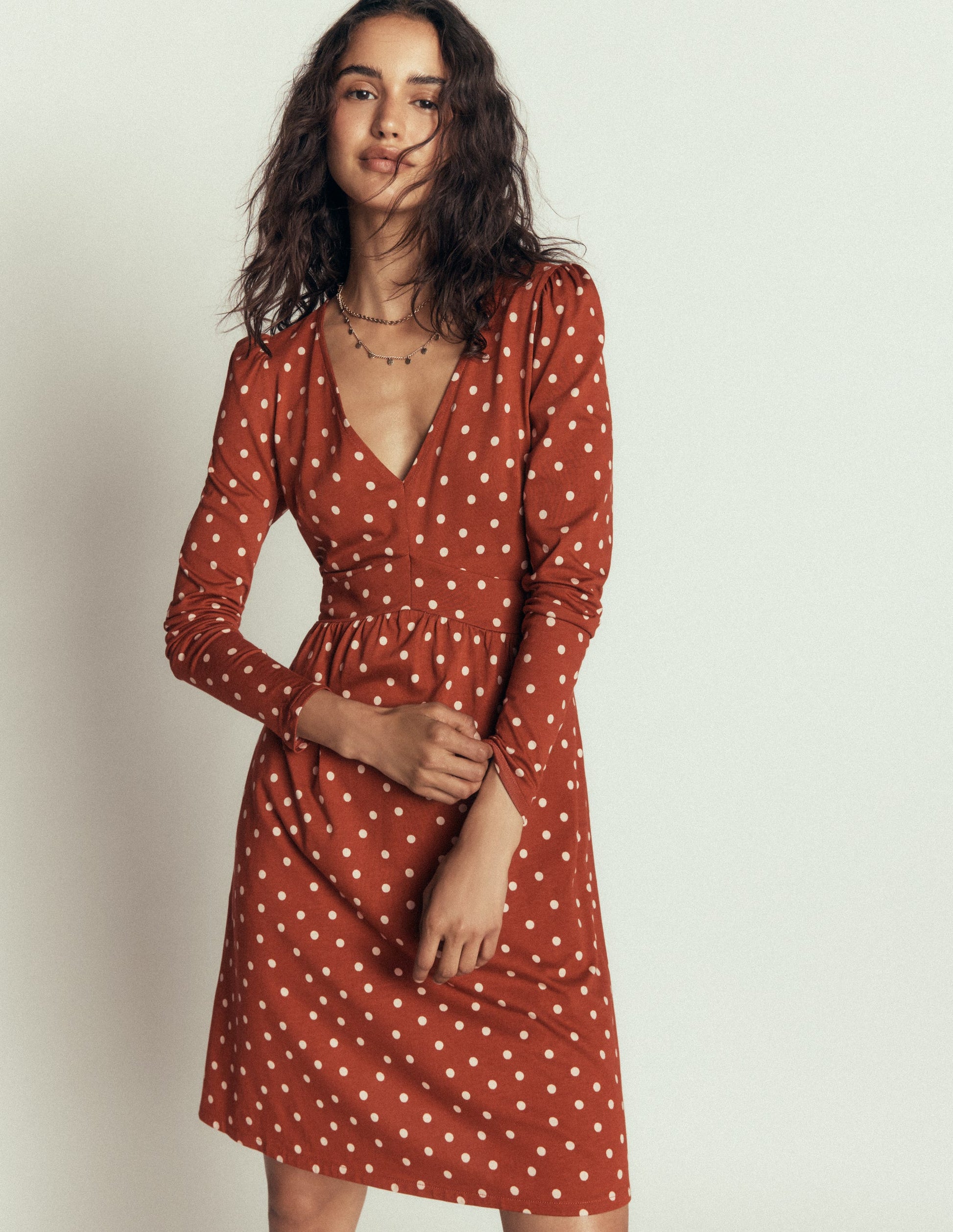 Briony Kurzes Jerseykleid-Arabisches Gewürz, Boden-Punkte-4