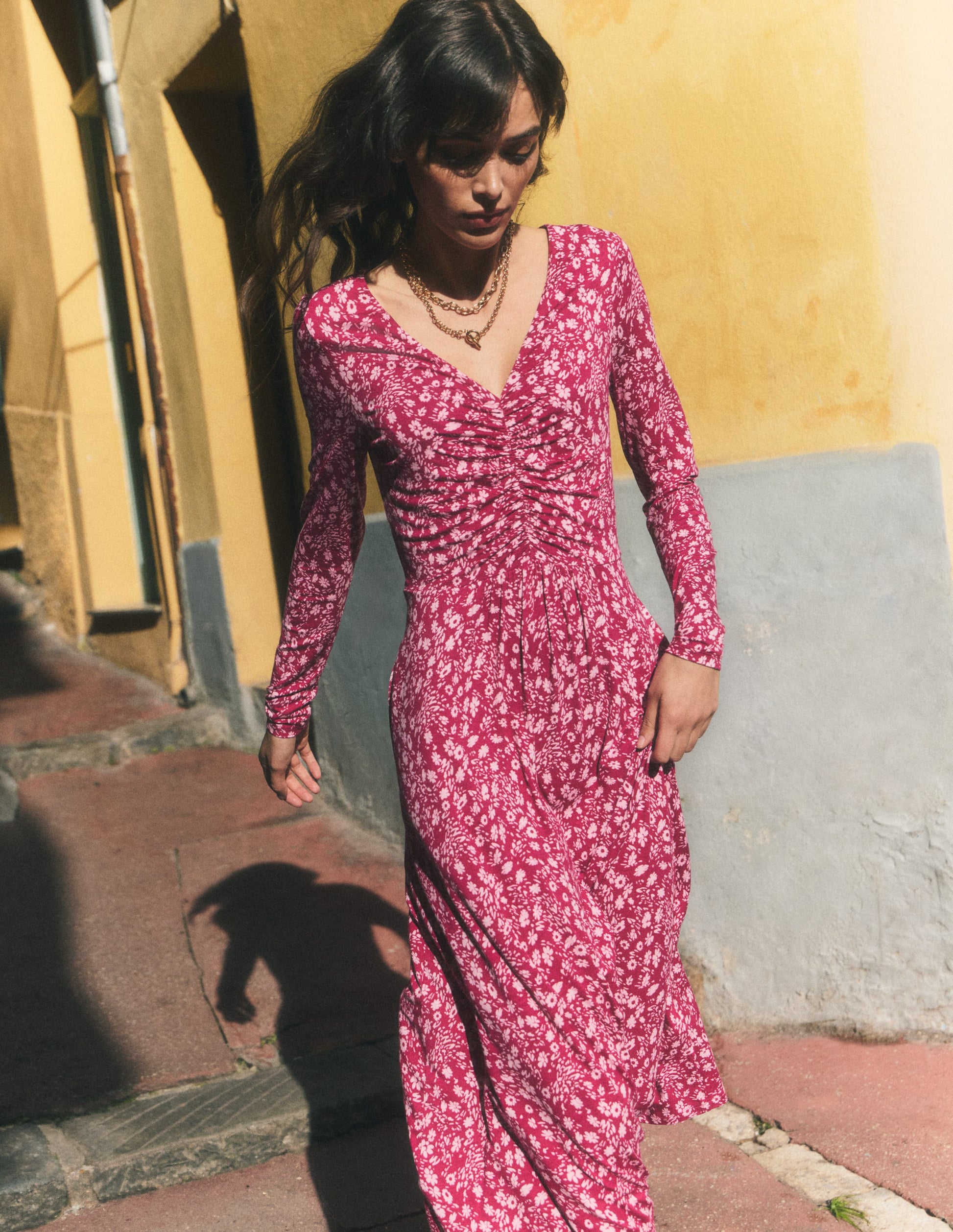 Jasmin Gerafftes Jerseykleid-Süßkirsche, Streublumen-1