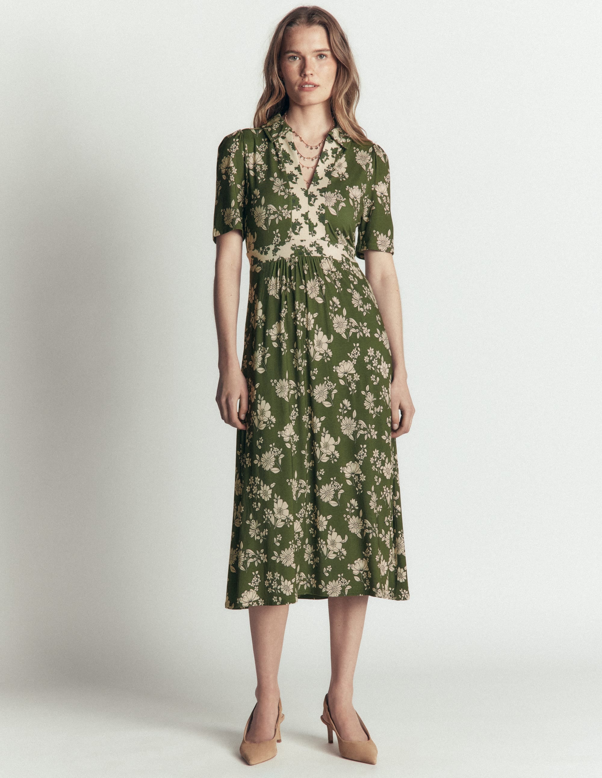 Heidi Midi-Teekleid aus Jersey-Schnittlauch, Blumenfeld - Image 6