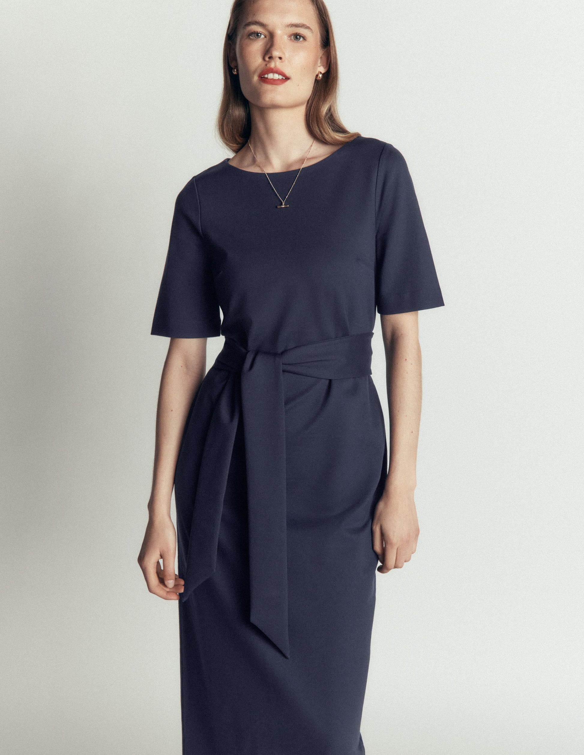 Ponte-Midikleid mit Gürtel-Marineblau-5