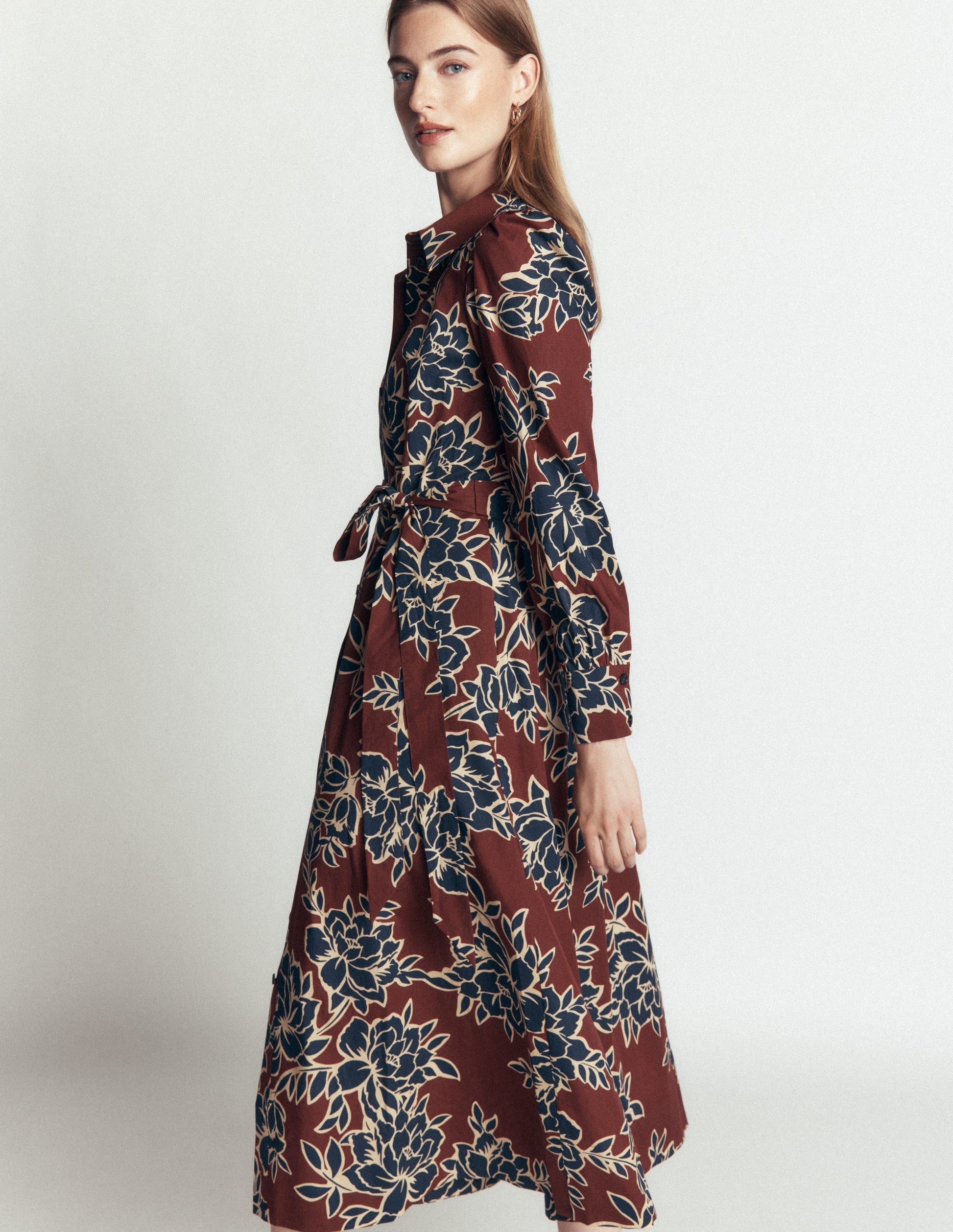 Maeve Midi-Hemdblusenkleid aus Baumwolle-Braun, Verzauberte Pfingstrose Groß-2