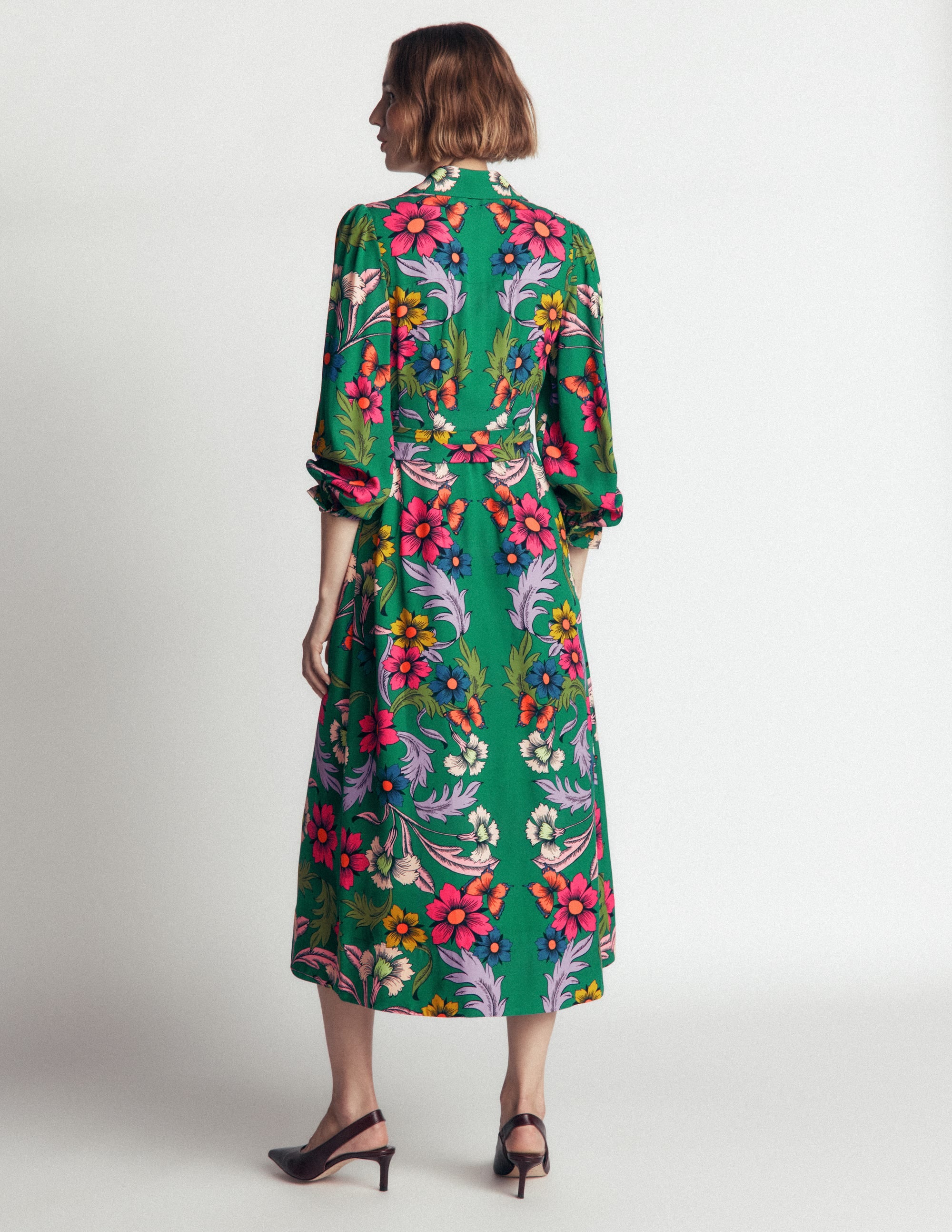 Maeve Hemdblusenkleid für besondere Anlässe-Schmucksteingrün, Schmetterlingsstrauß - Image 8