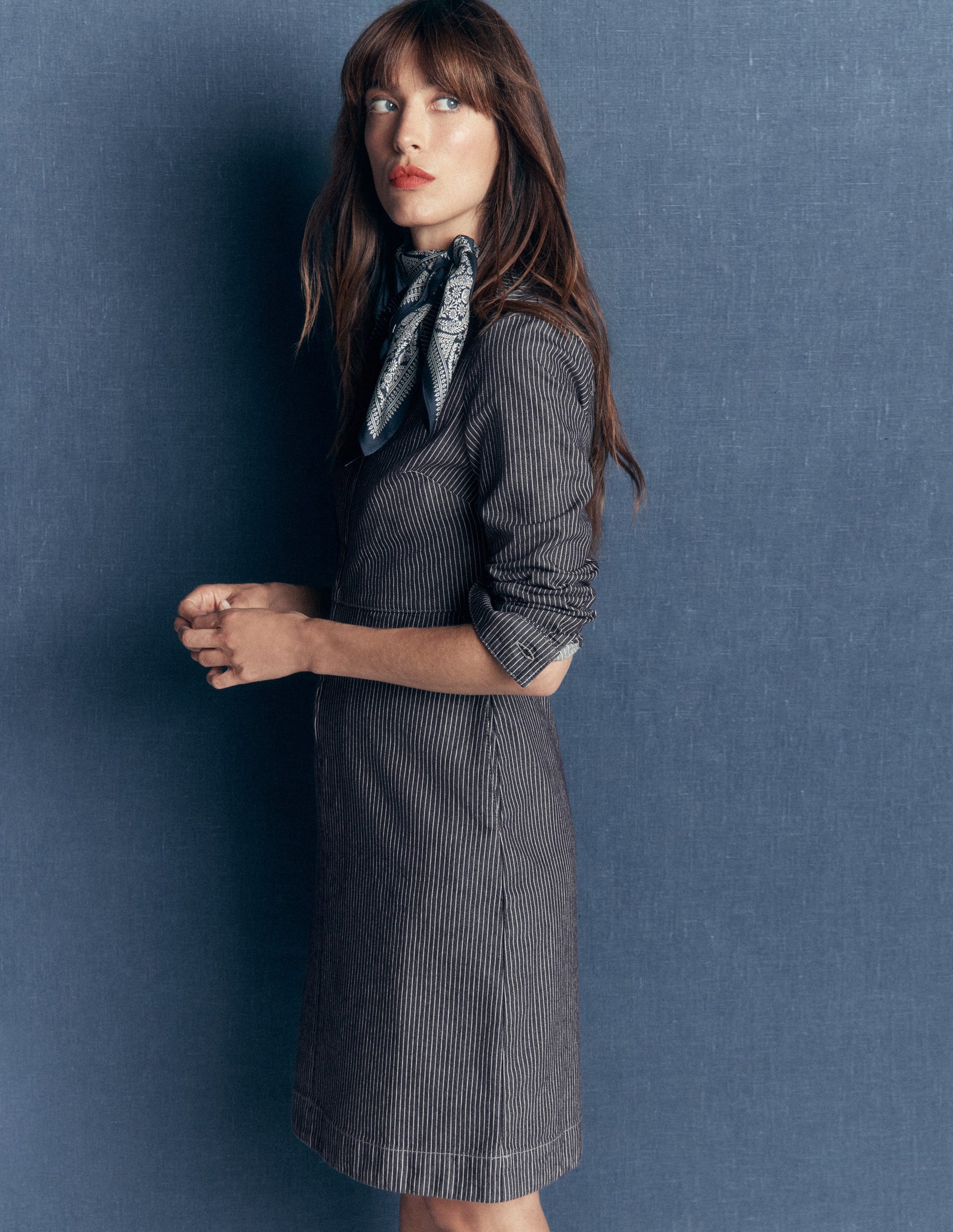 Bronte Kurzes Jeanskleid-Feiner Denim Drillich Streifen-1