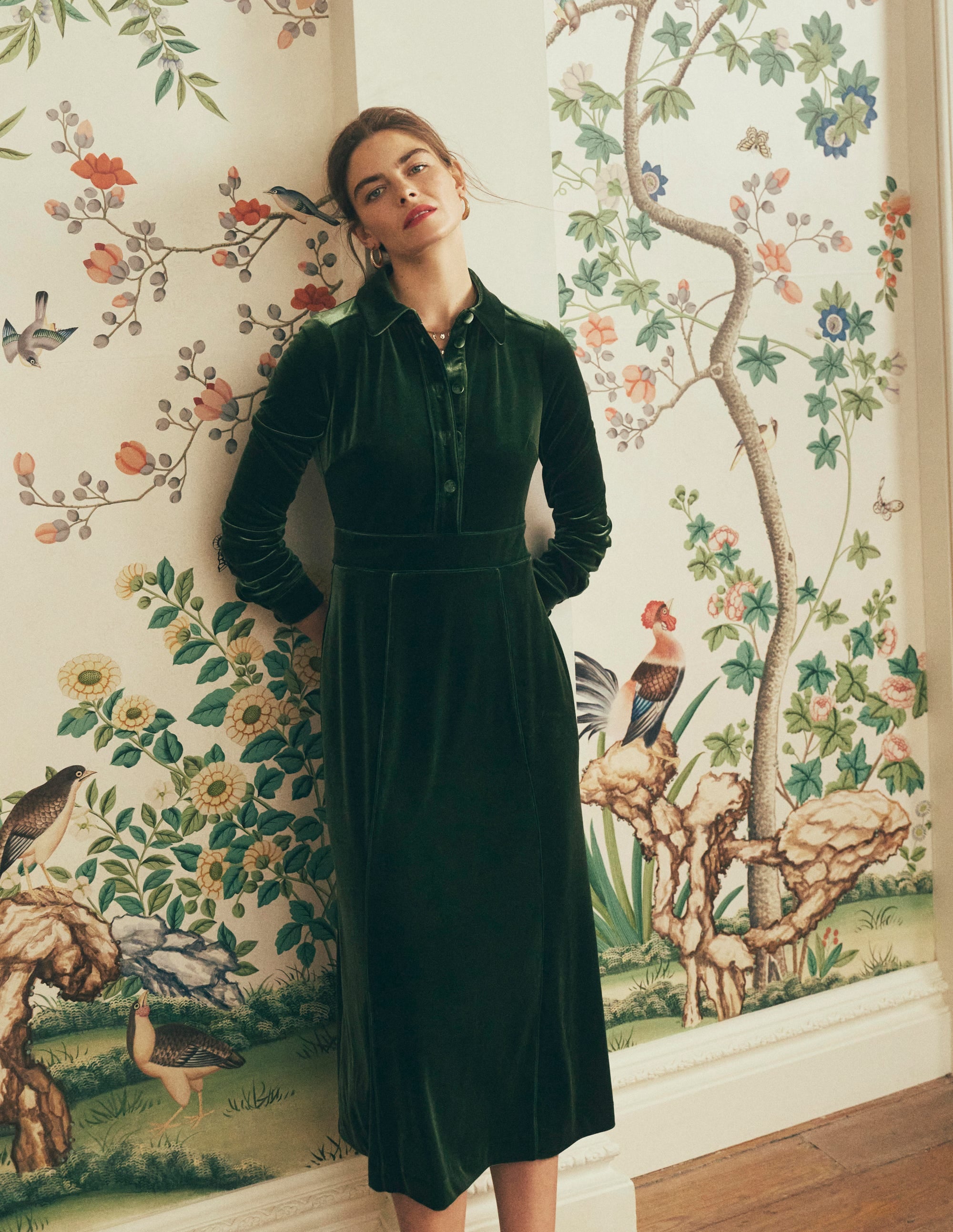 Etta Paspeliertes Samtkleid-Douglasie - Image 1