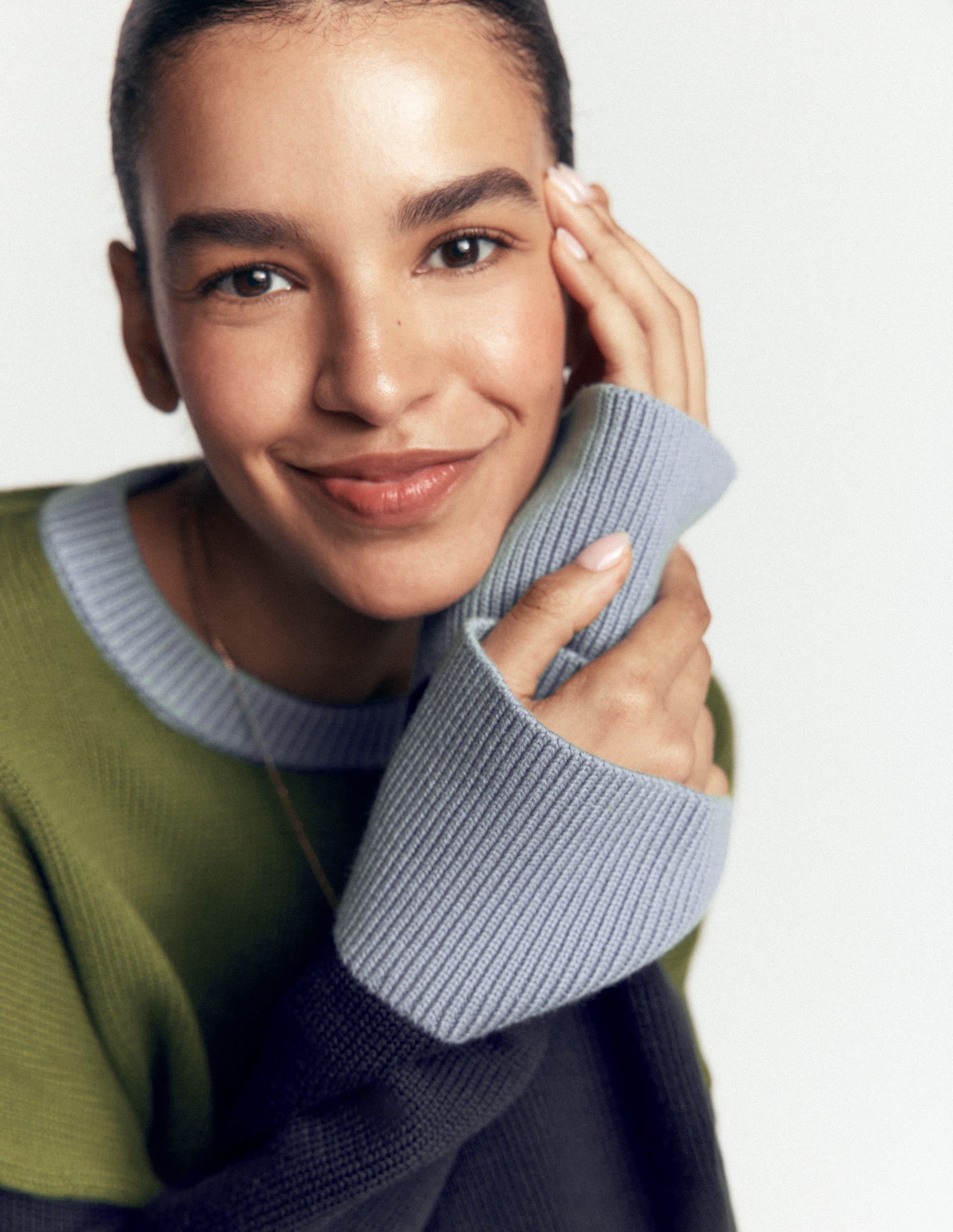 Lucy Lockerer Baumwollpullover-Grün Color Blocking - Image 2