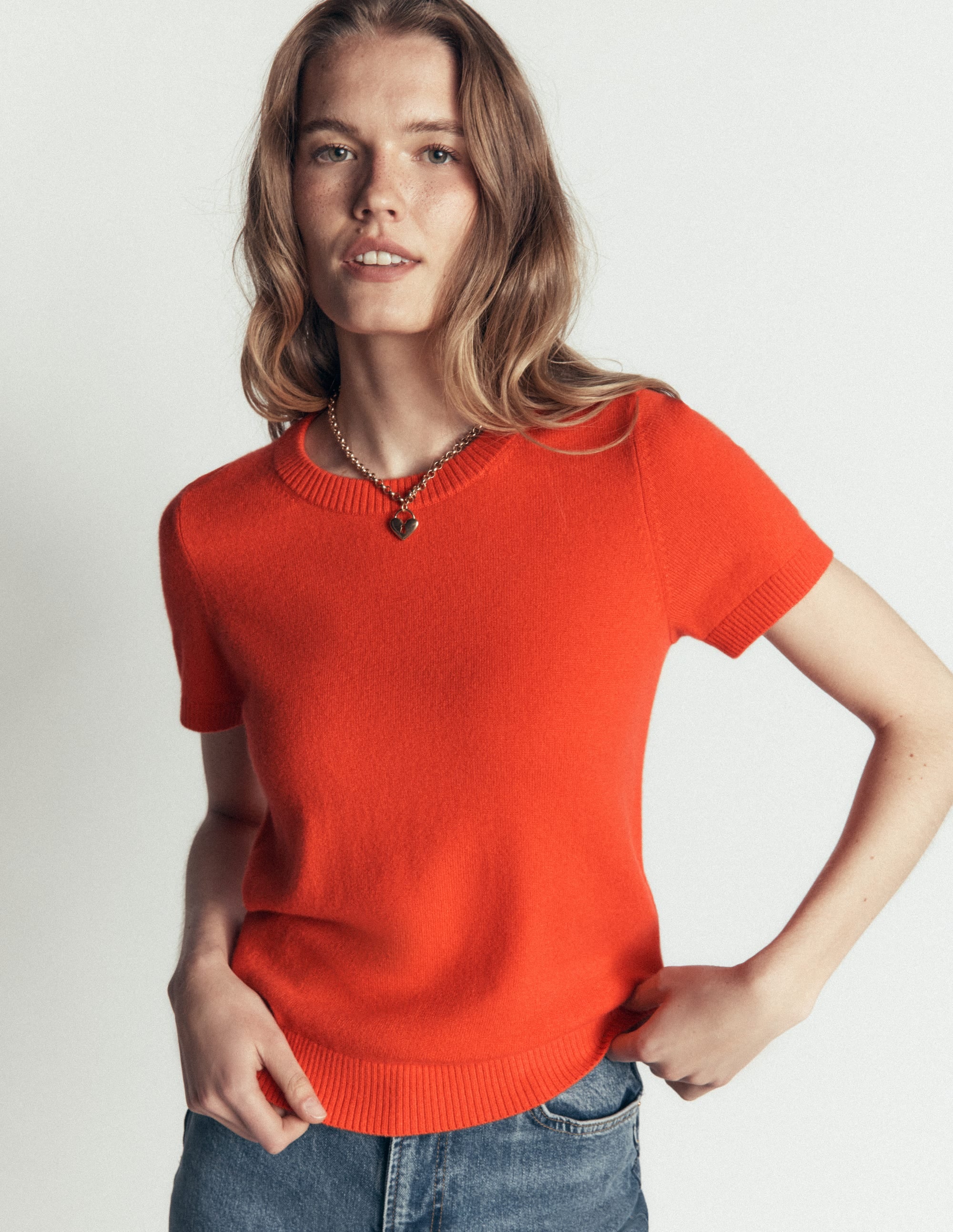 Elsie Kaschmir-T-Shirt mit Rundhalsausschnitt-Orange Lilie - Image 2