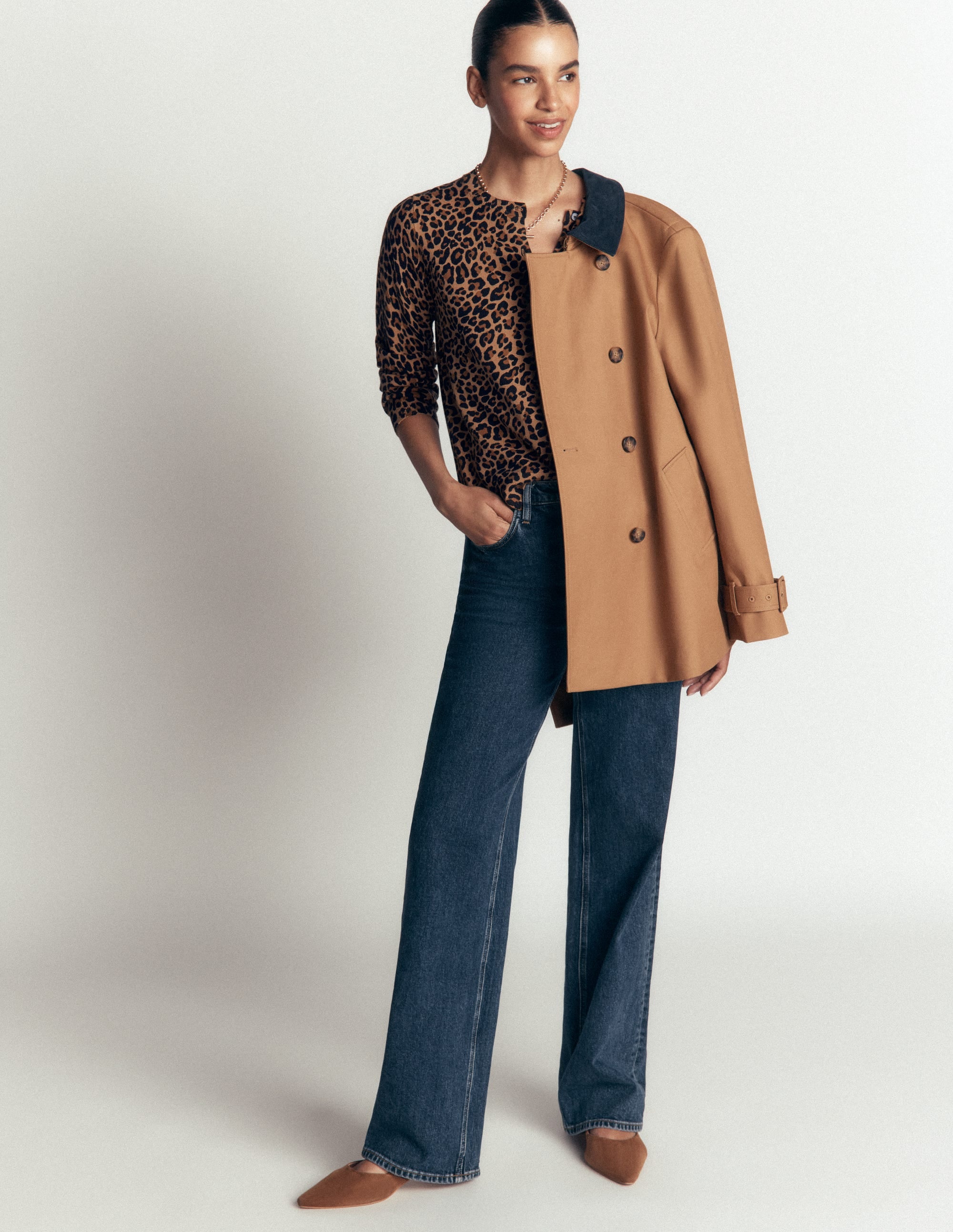 Camilla Baumwollstrickjacke mit Rundhalsausschnitt-Kamelbraun, Tierfellmuster - Image 4