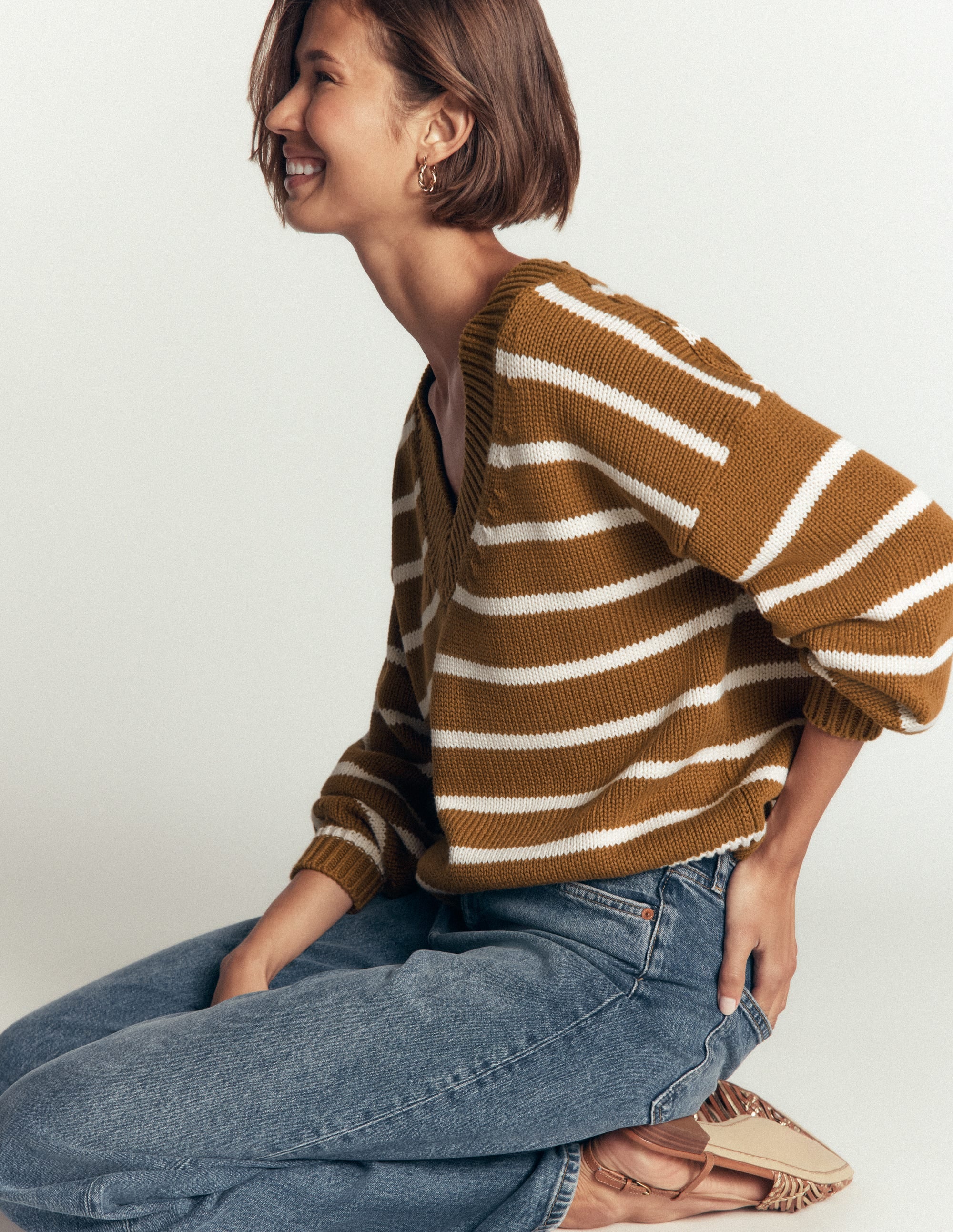 Lucy Baumwollpullover mit V-Ausschnitt-Lebkuchen, Naturweiß - Image 5