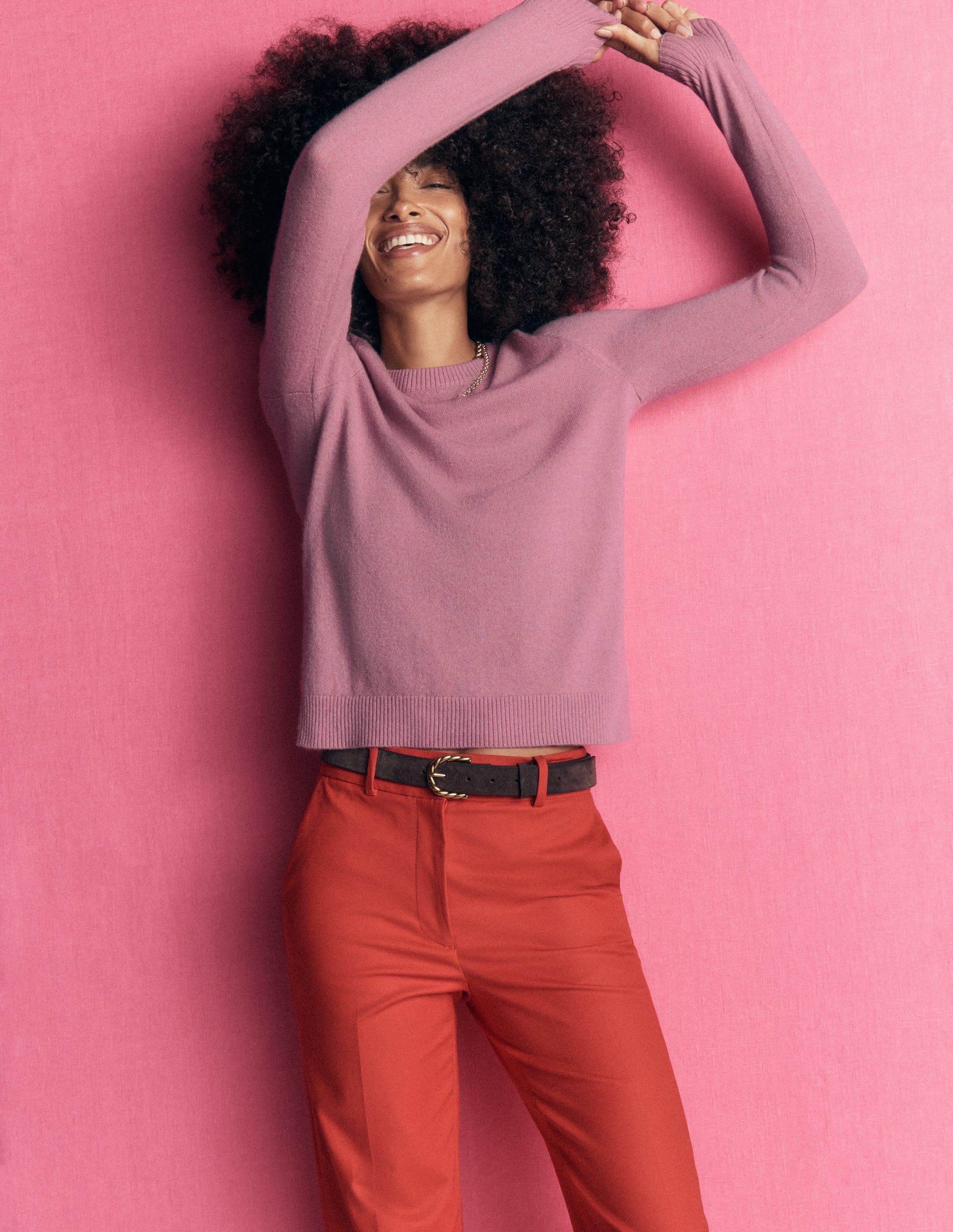 Elsie Kaschmirpullover mit Rundhalsausschnitt-Rosa Heide - Image 1