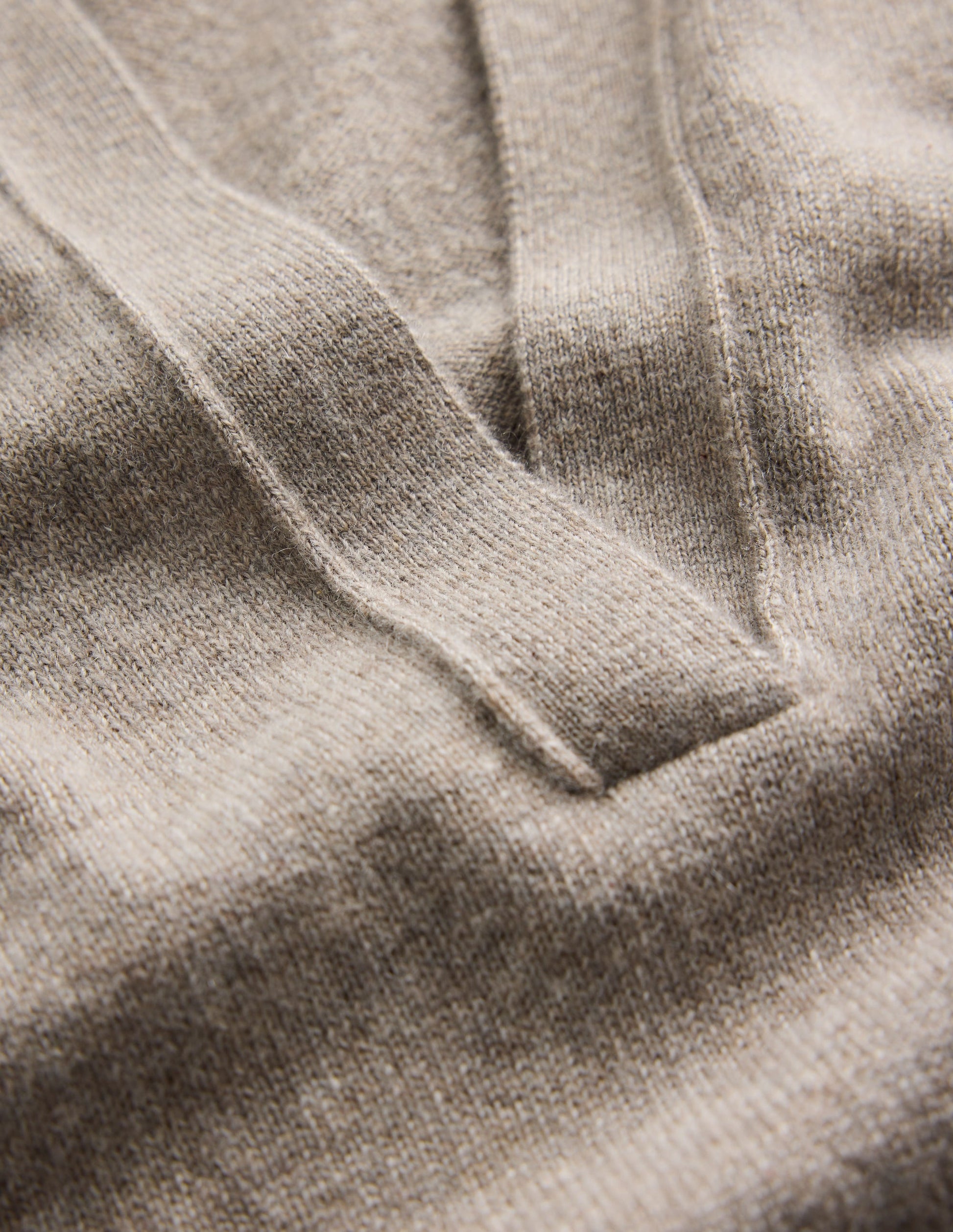 Pull col tunisien Elsie en cachemire-Gris agate-6