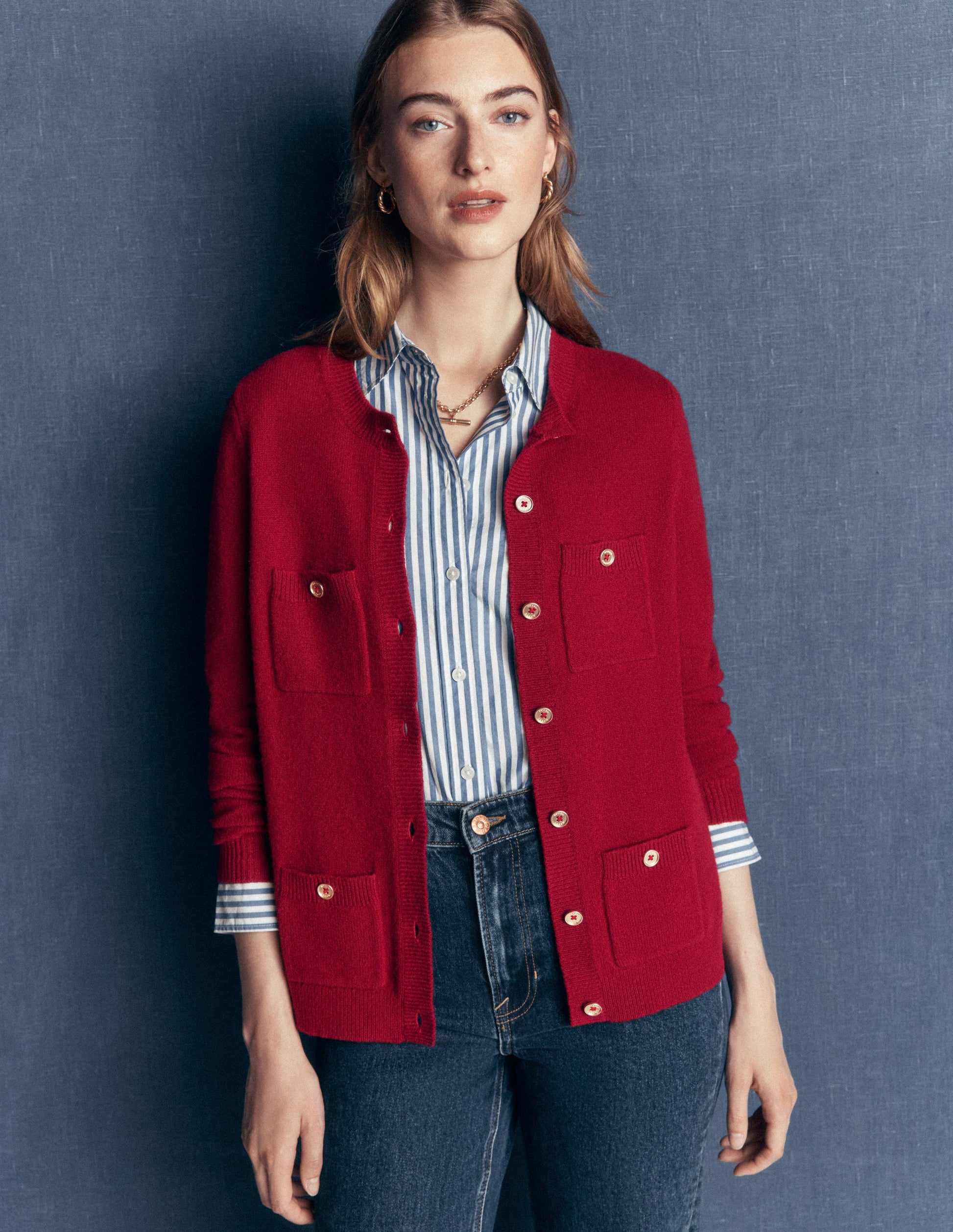 Marianne Strickjacke aus Merinowolle-Purpurrot-4
