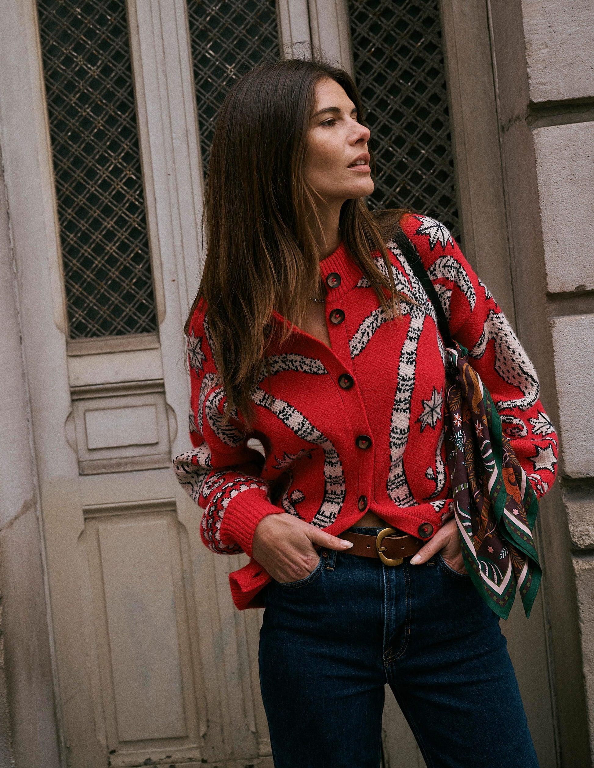 Jemma Jacquard-Strickjacke-Merida Rot Palmenbaum-1