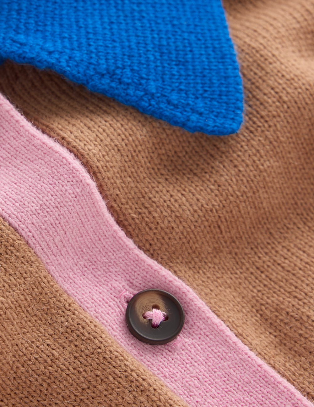 Ariadne Strickjacke aus Alpaka-Mischung-Camel Meliert, Blockfarben - Image 6