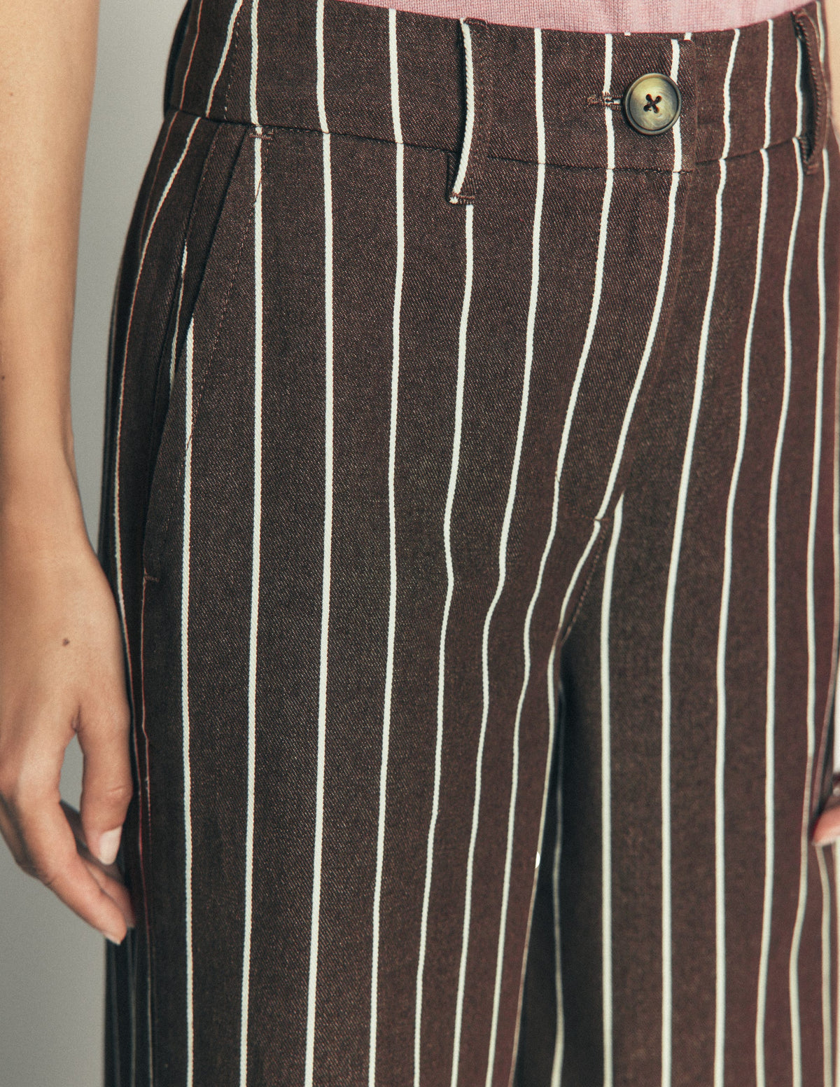 Pantalon Belgravia en sergé-Rayé marron - Image 2